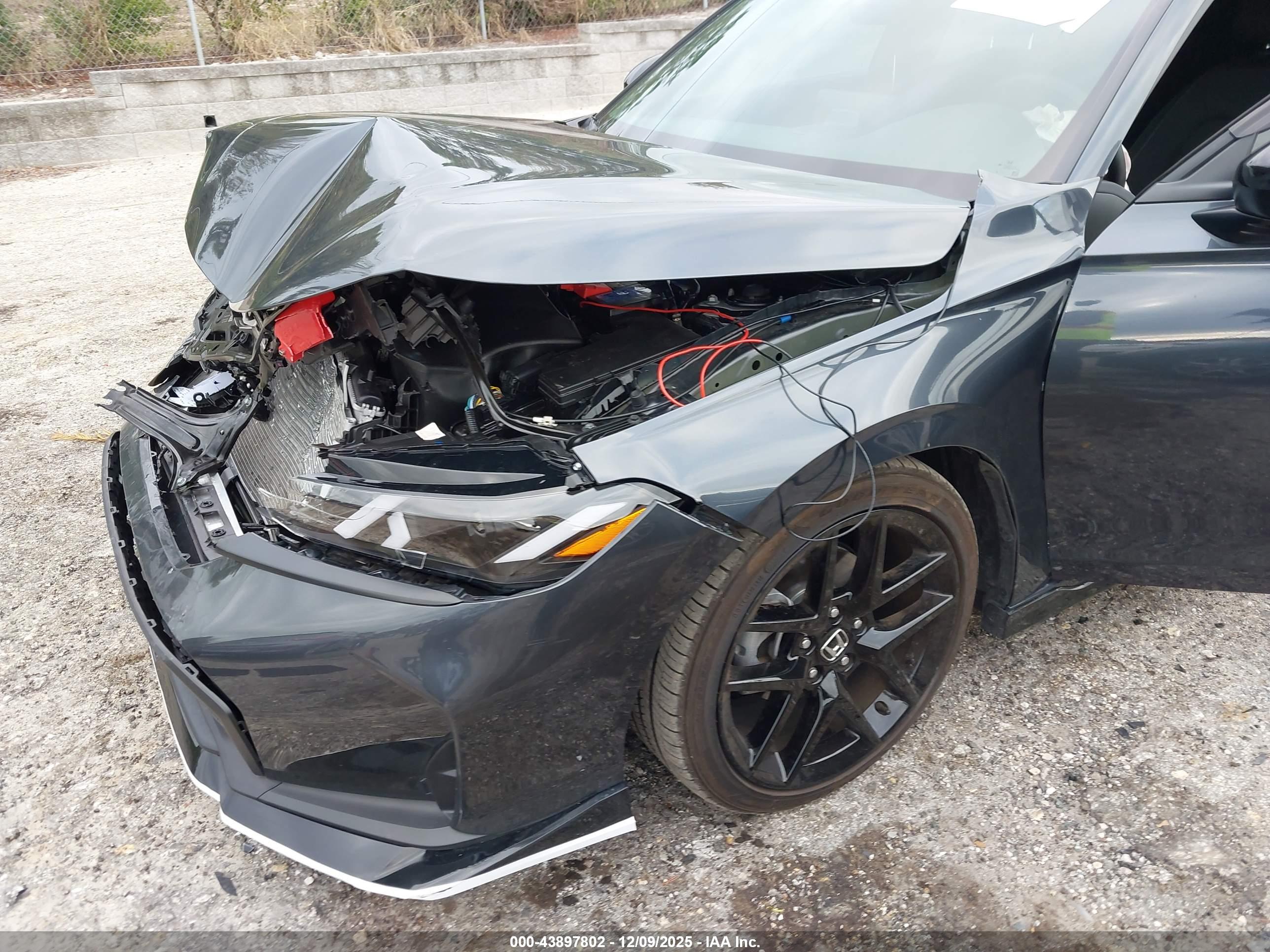 HONDA CIVIC image 6