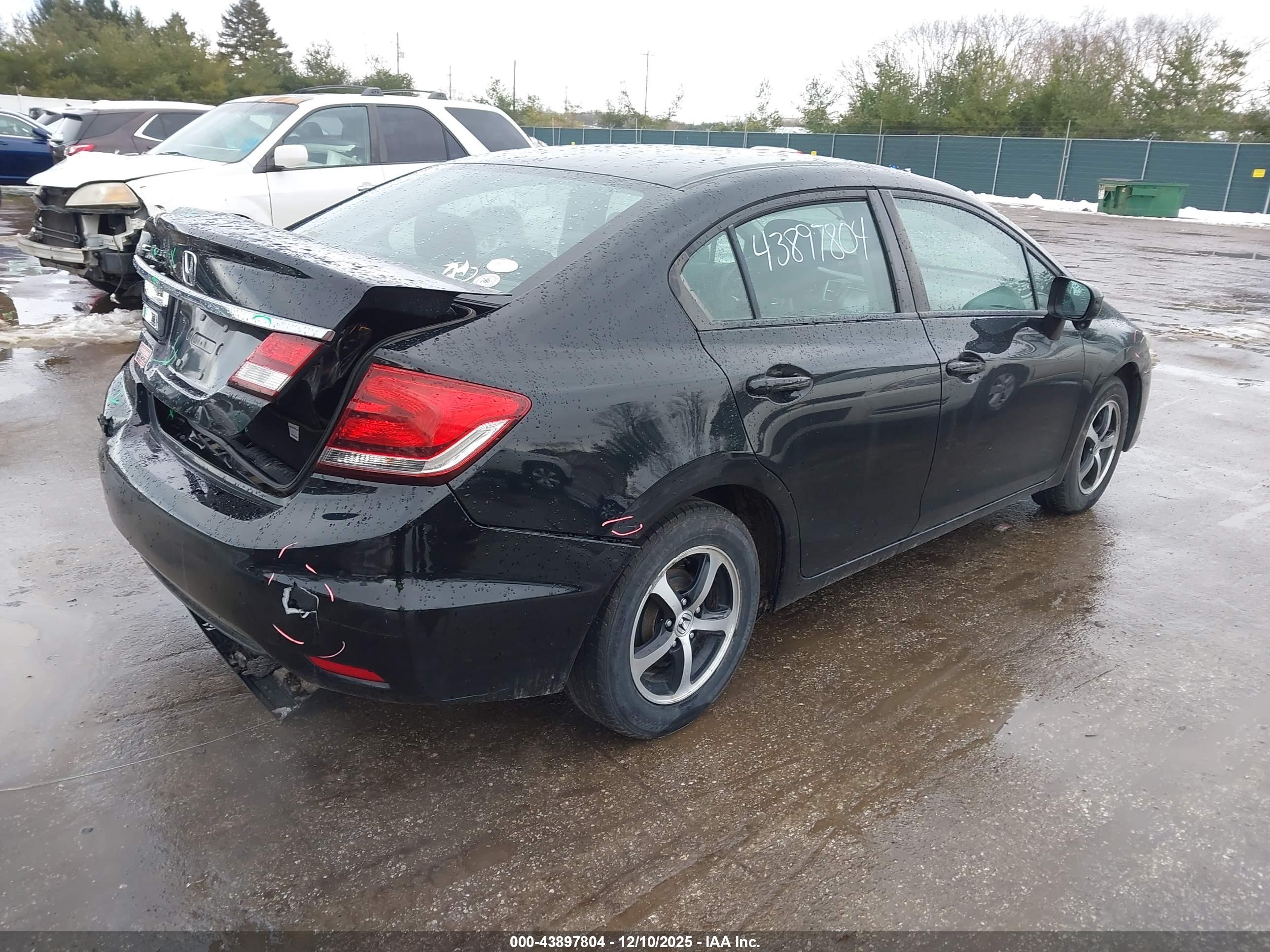 HONDA CIVIC image 4
