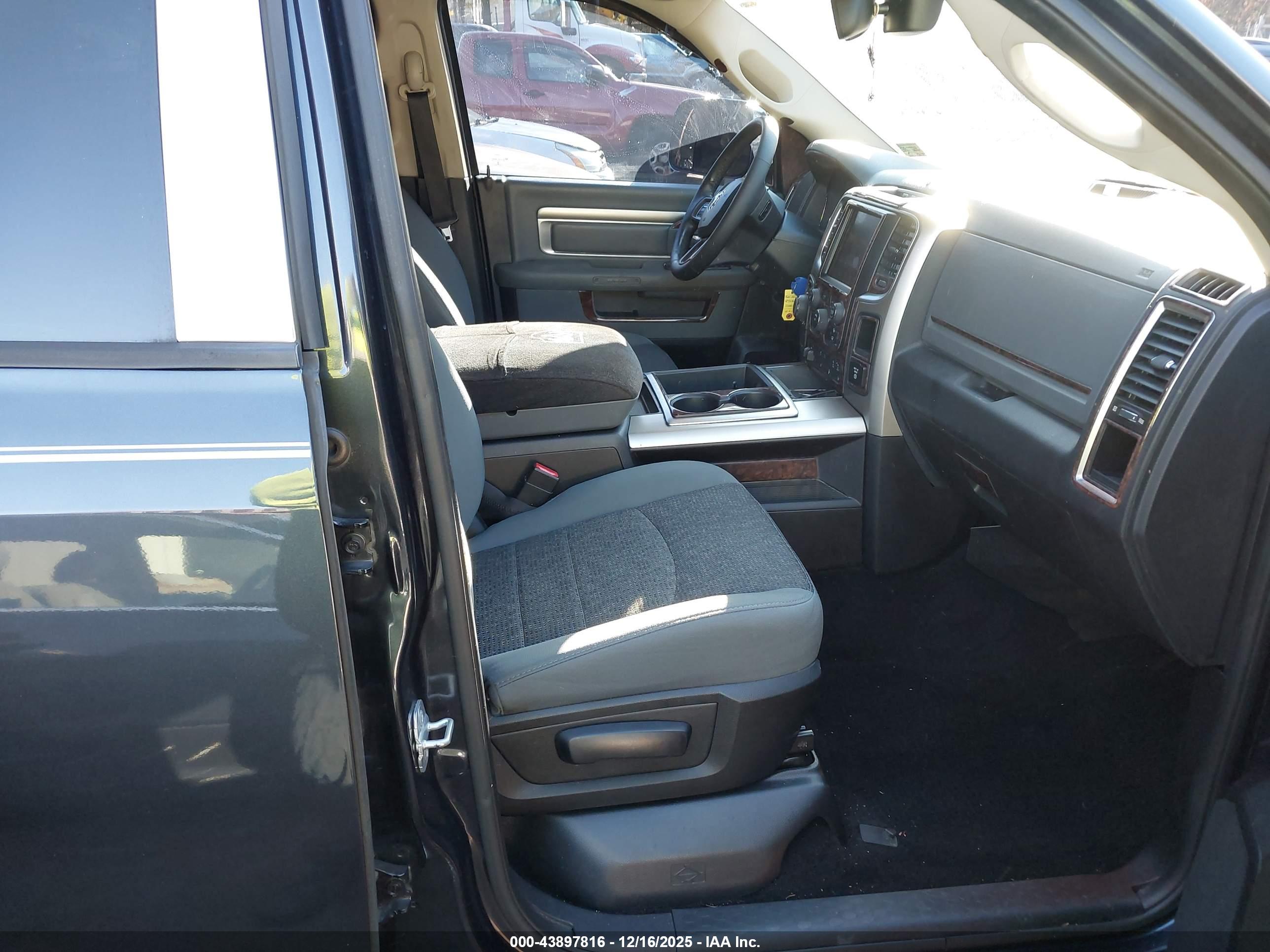 RAM 1500 image 5