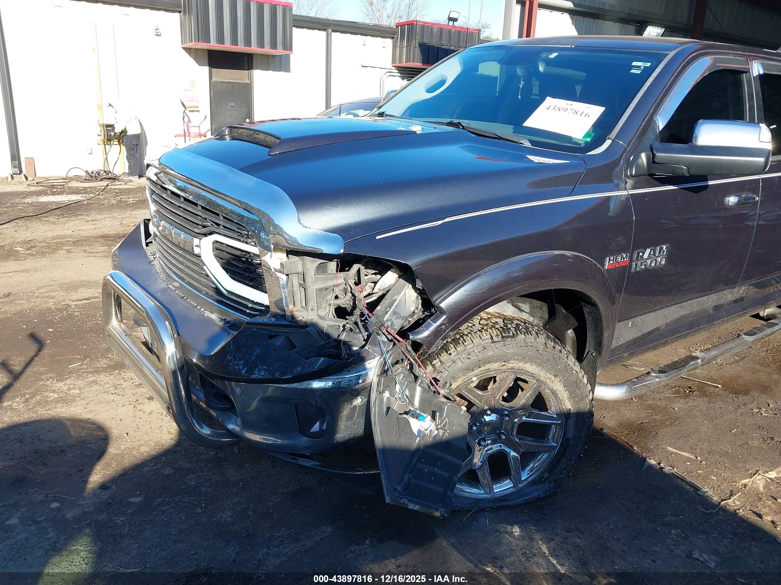 RAM 1500 image 6