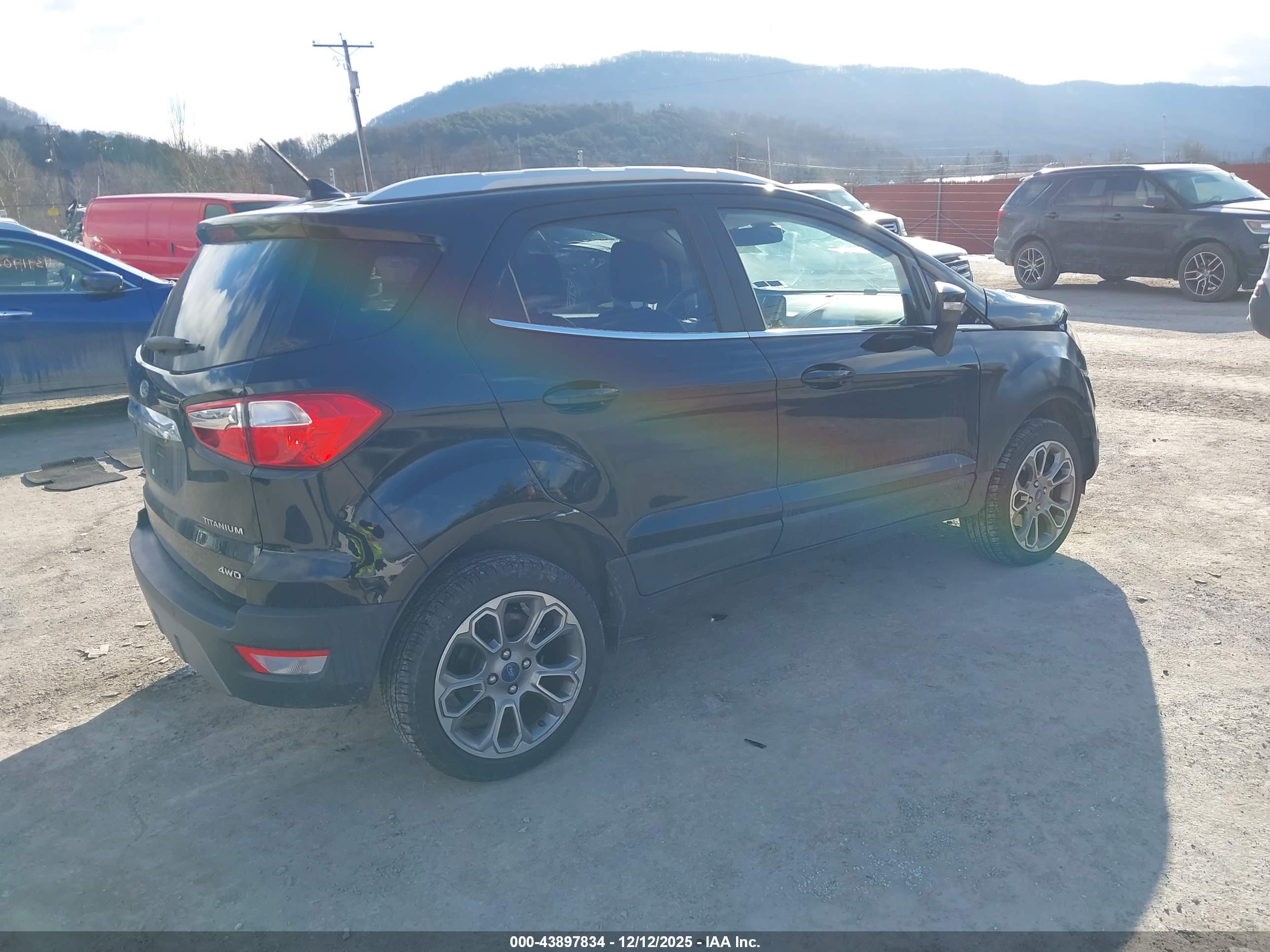 FORD ECOSPORT image 4
