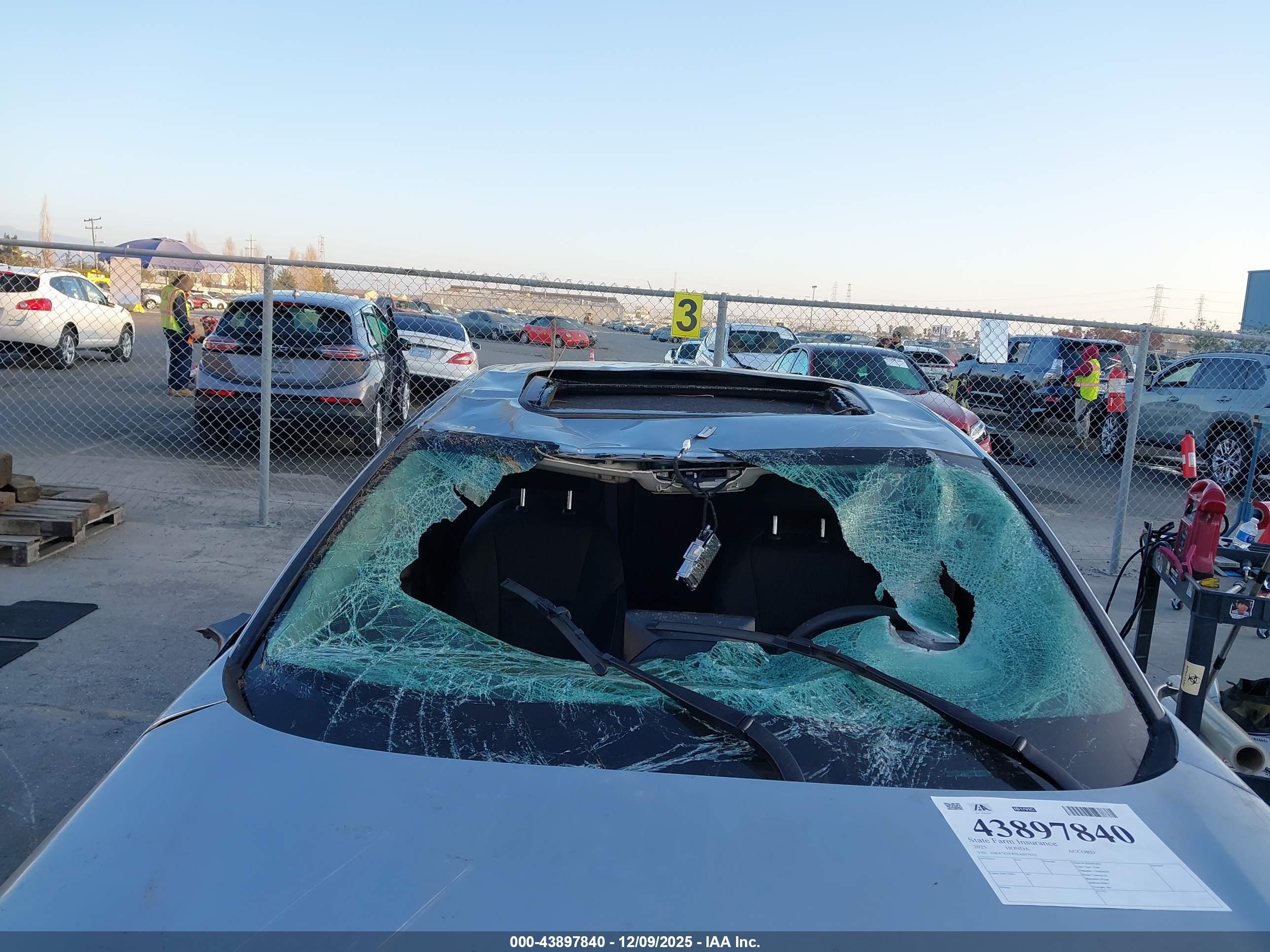 HONDA ACCORD image 6