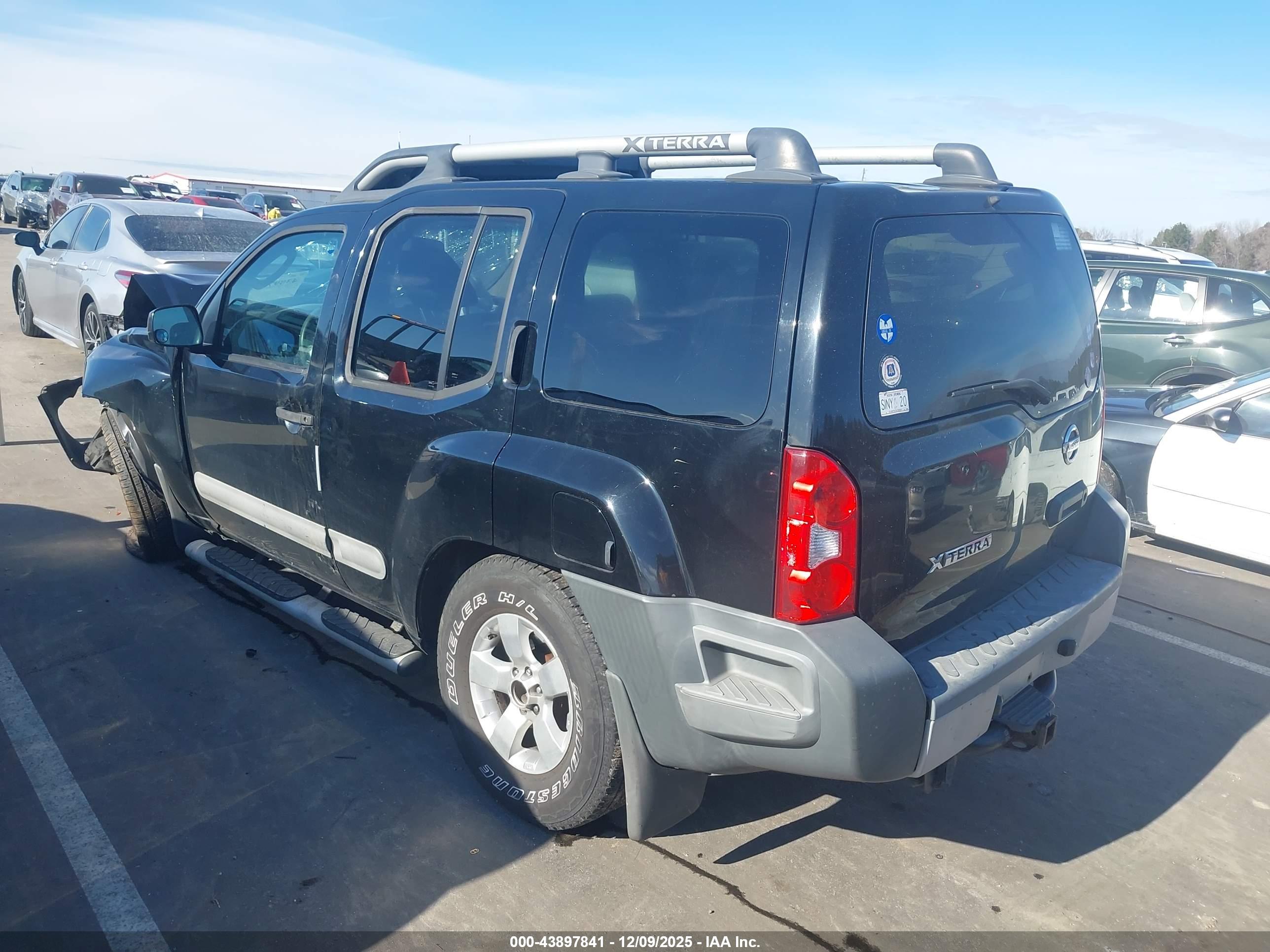 NISSAN XTERRA image 3