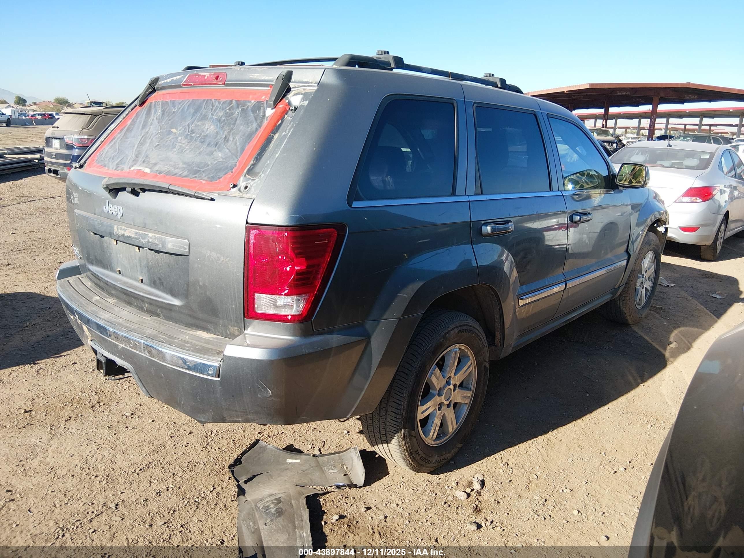JEEP GRAND image 4