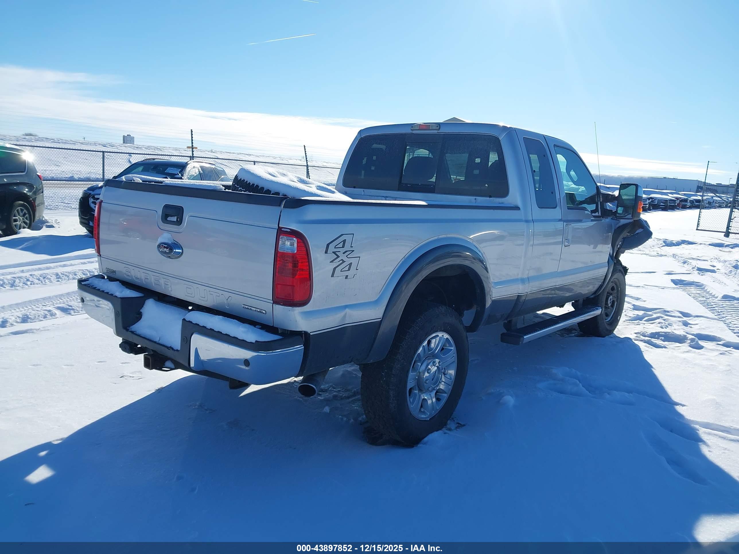 FORD F-350 image 4