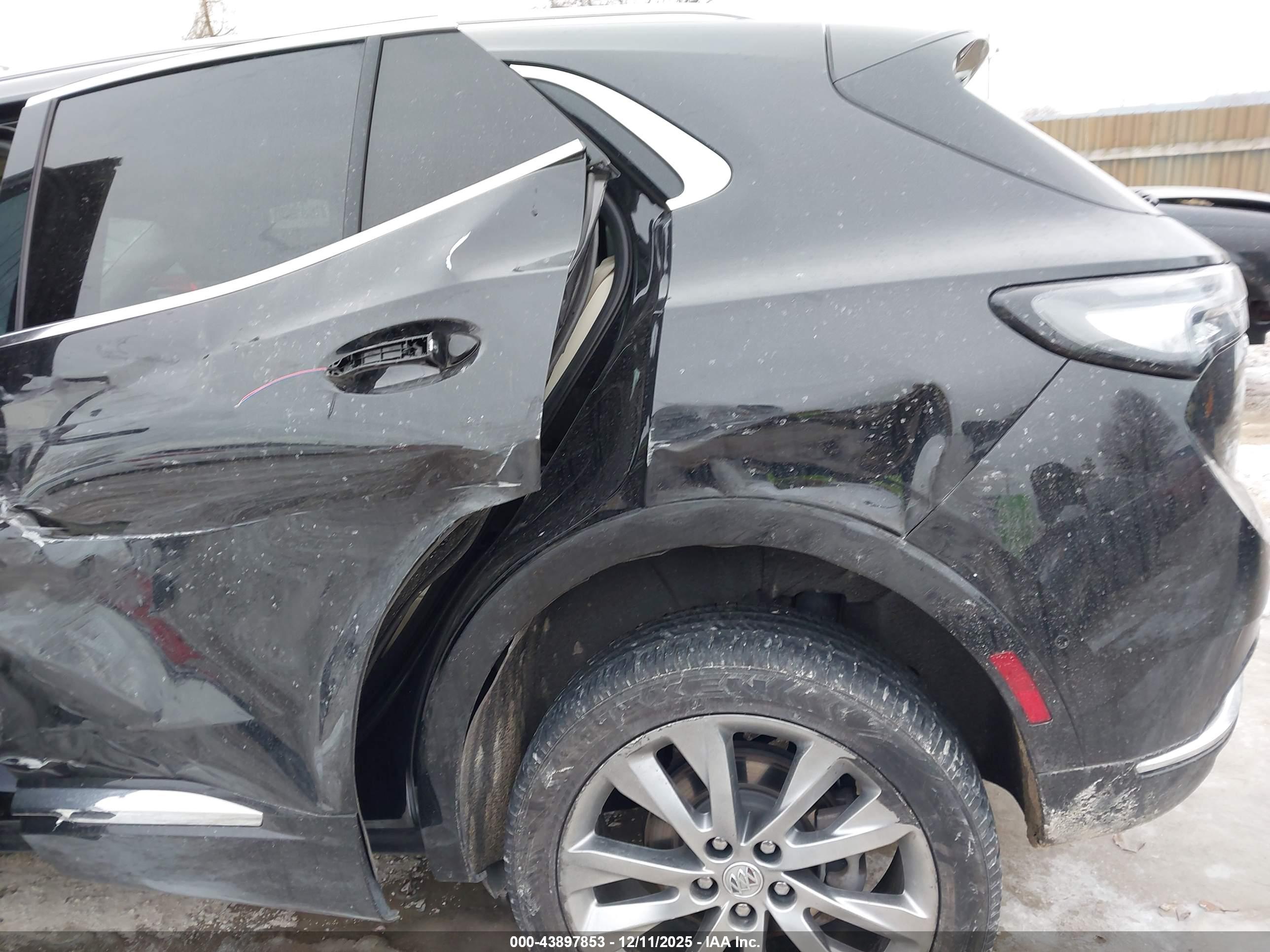 BUICK ENVISION image 6