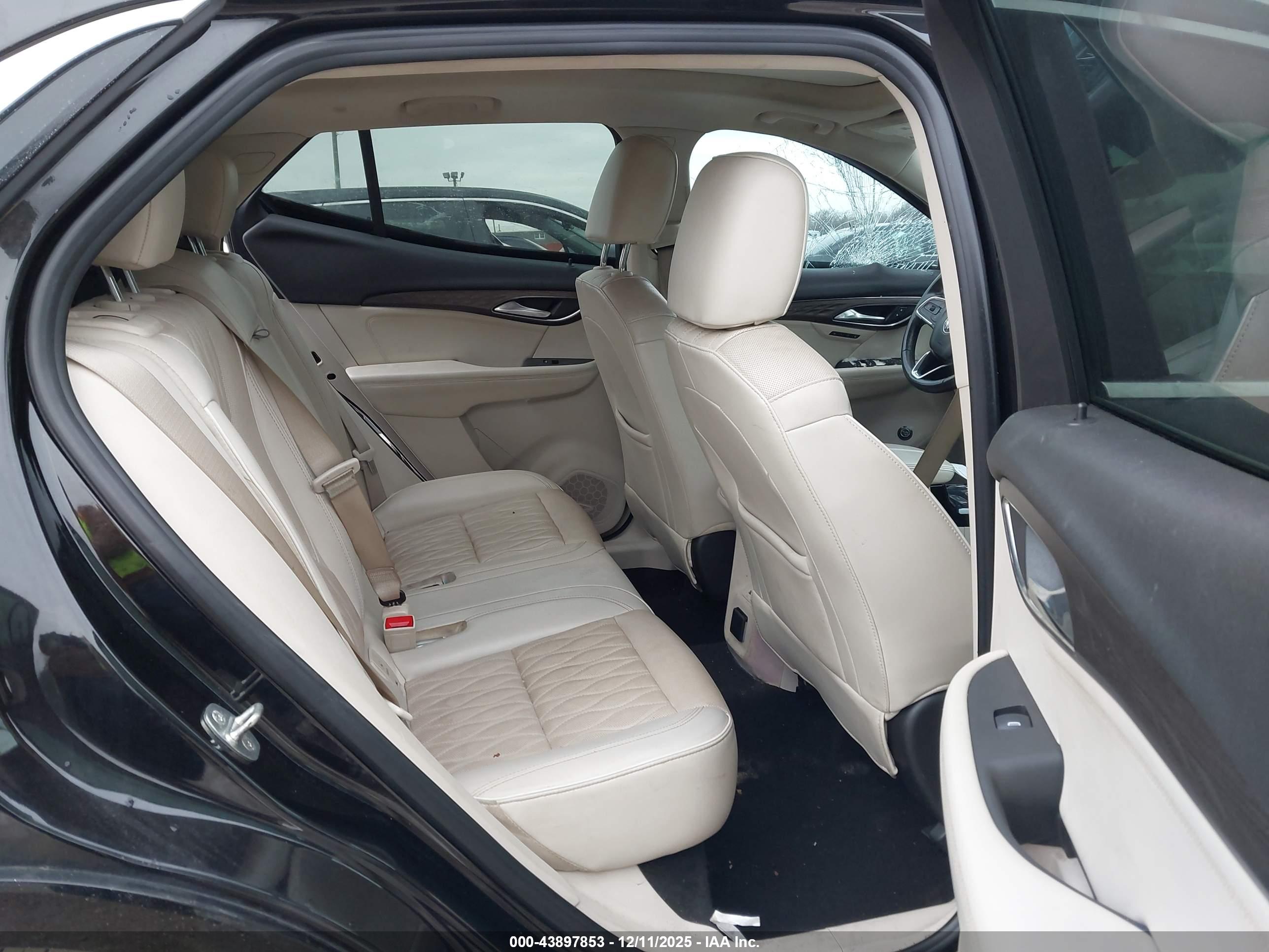 BUICK ENVISION image 8