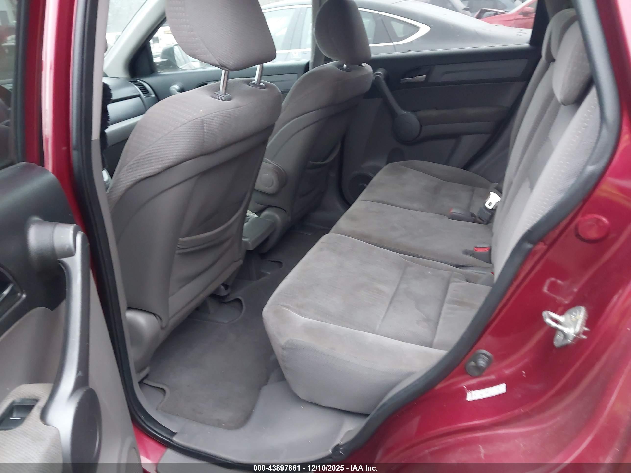 HONDA CR-V image 8