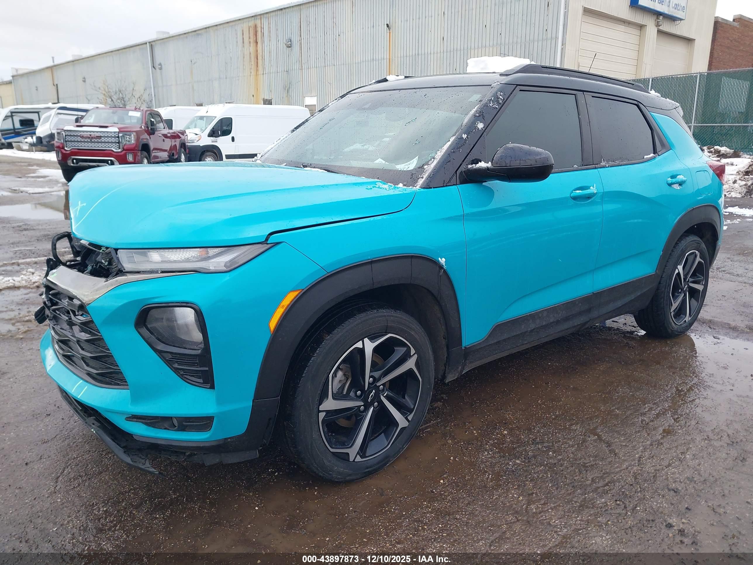 CHEVROLET TRAILBLAZER image 2