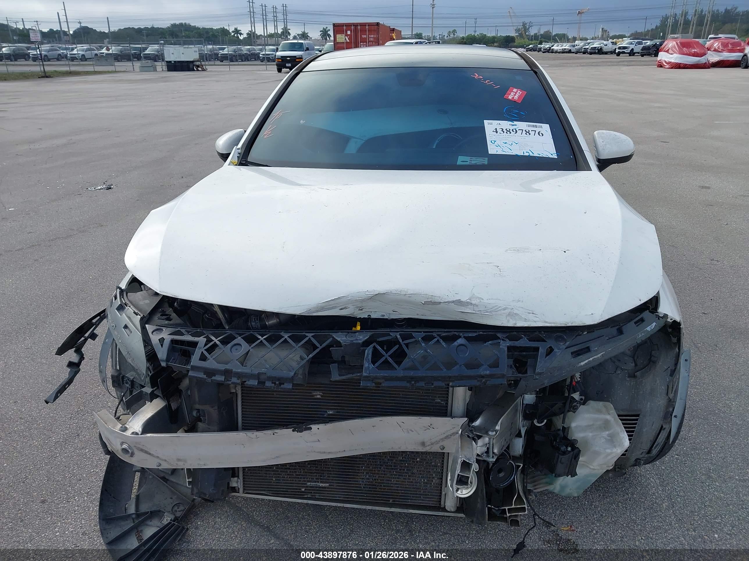 MERCEDES-BENZ A image 6
