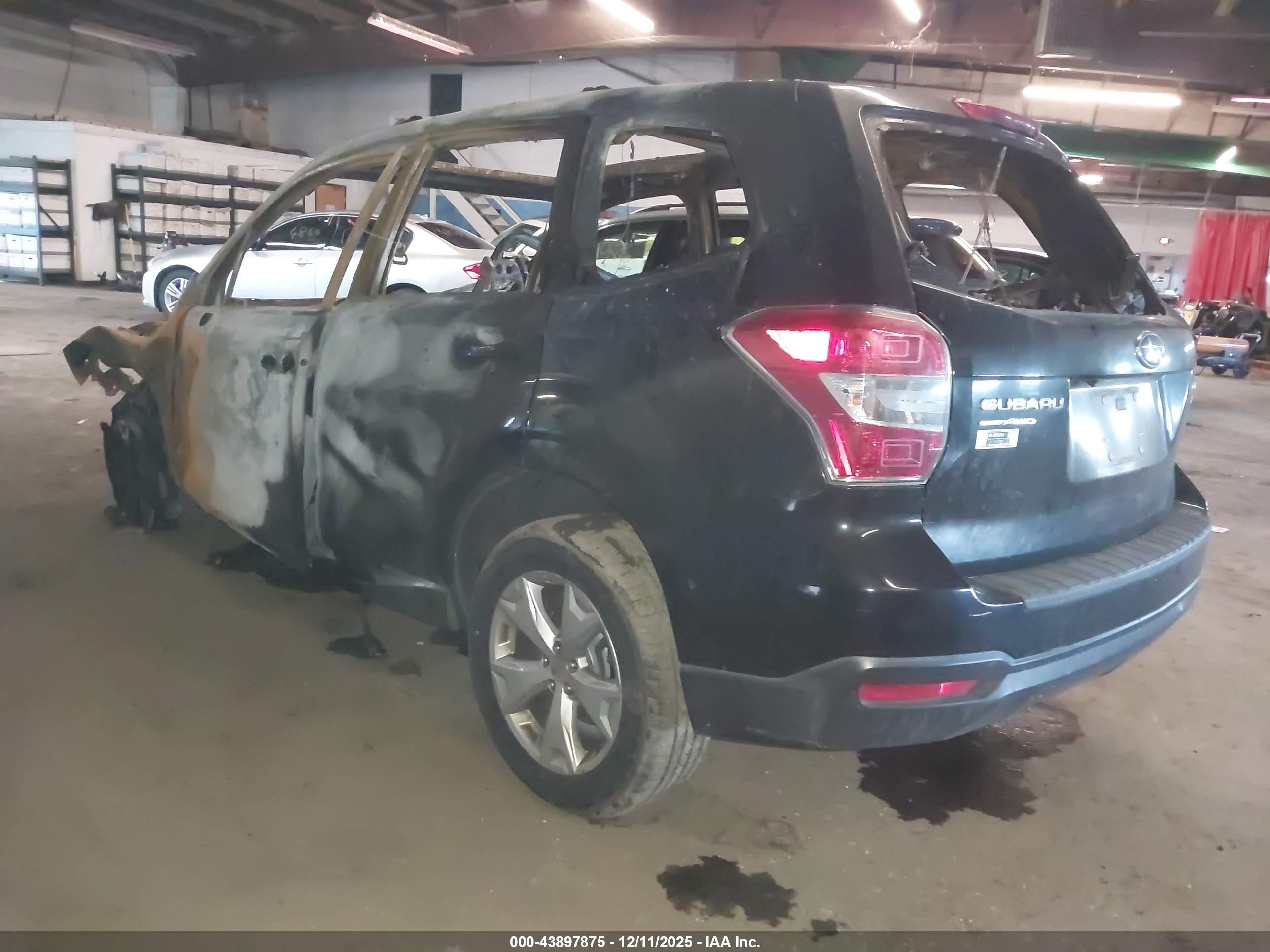 SUBARU FORESTER image 3