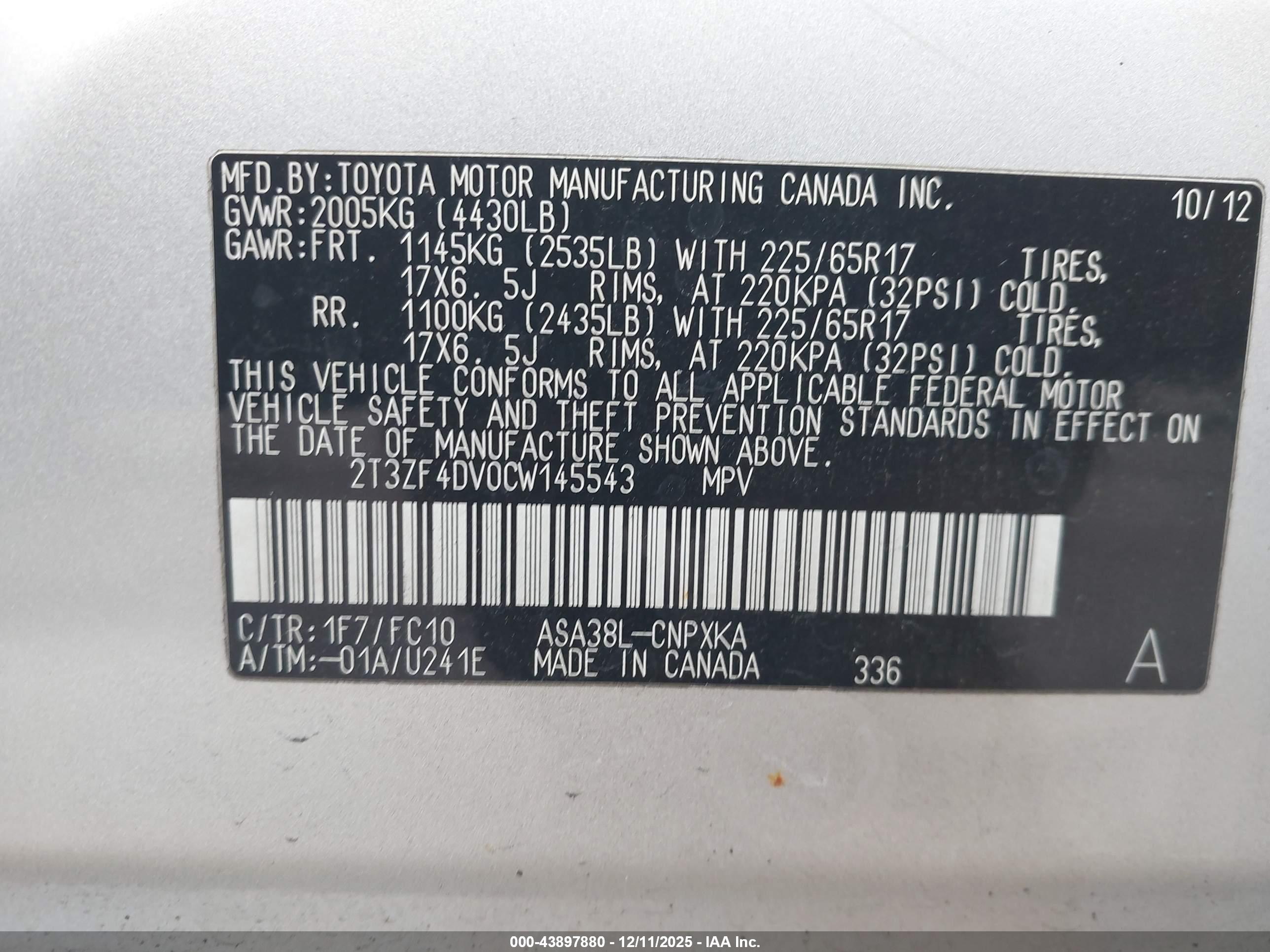 TOYOTA RAV4 image 9