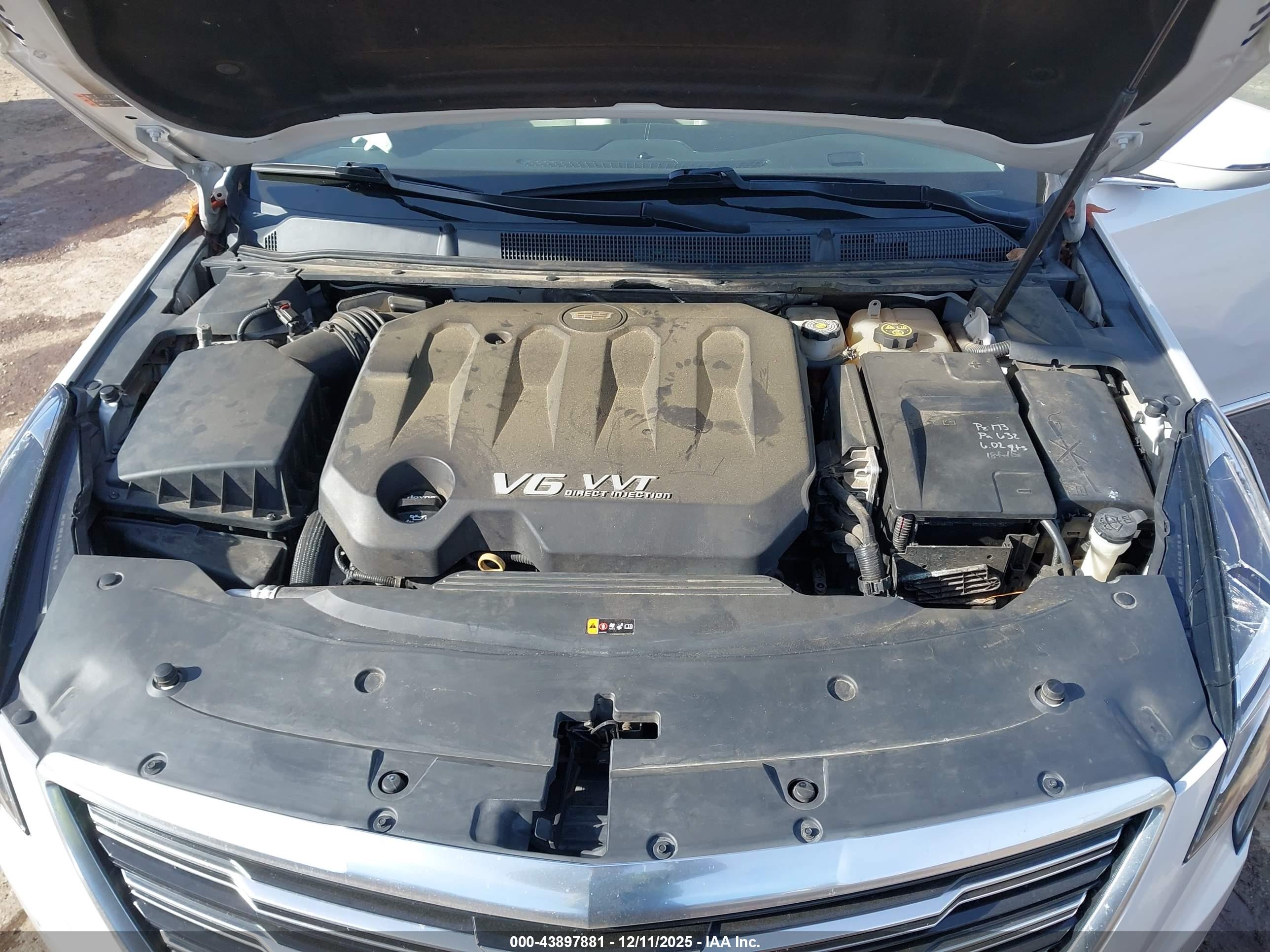 CADILLAC XTS image 10