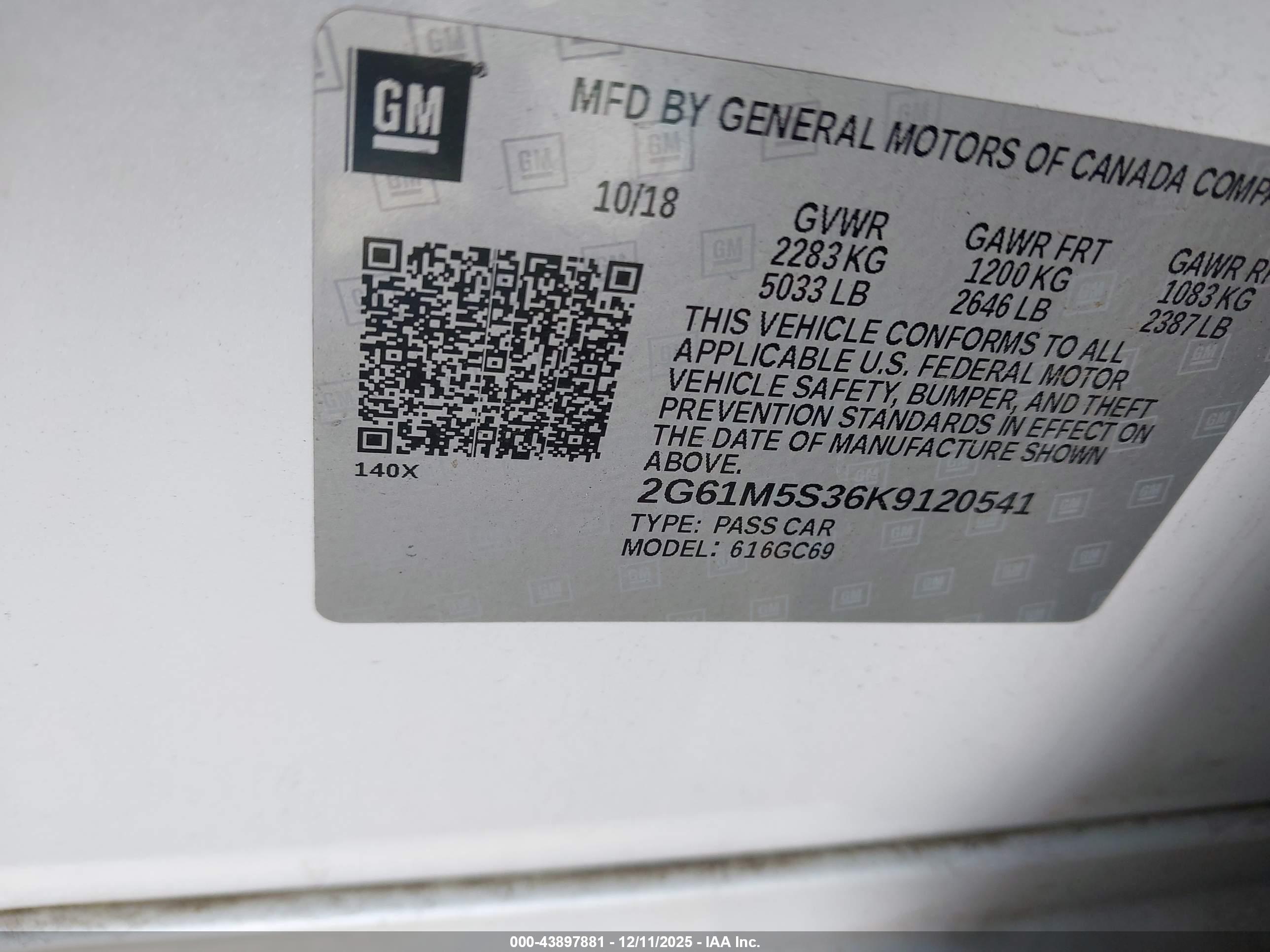 CADILLAC XTS image 9