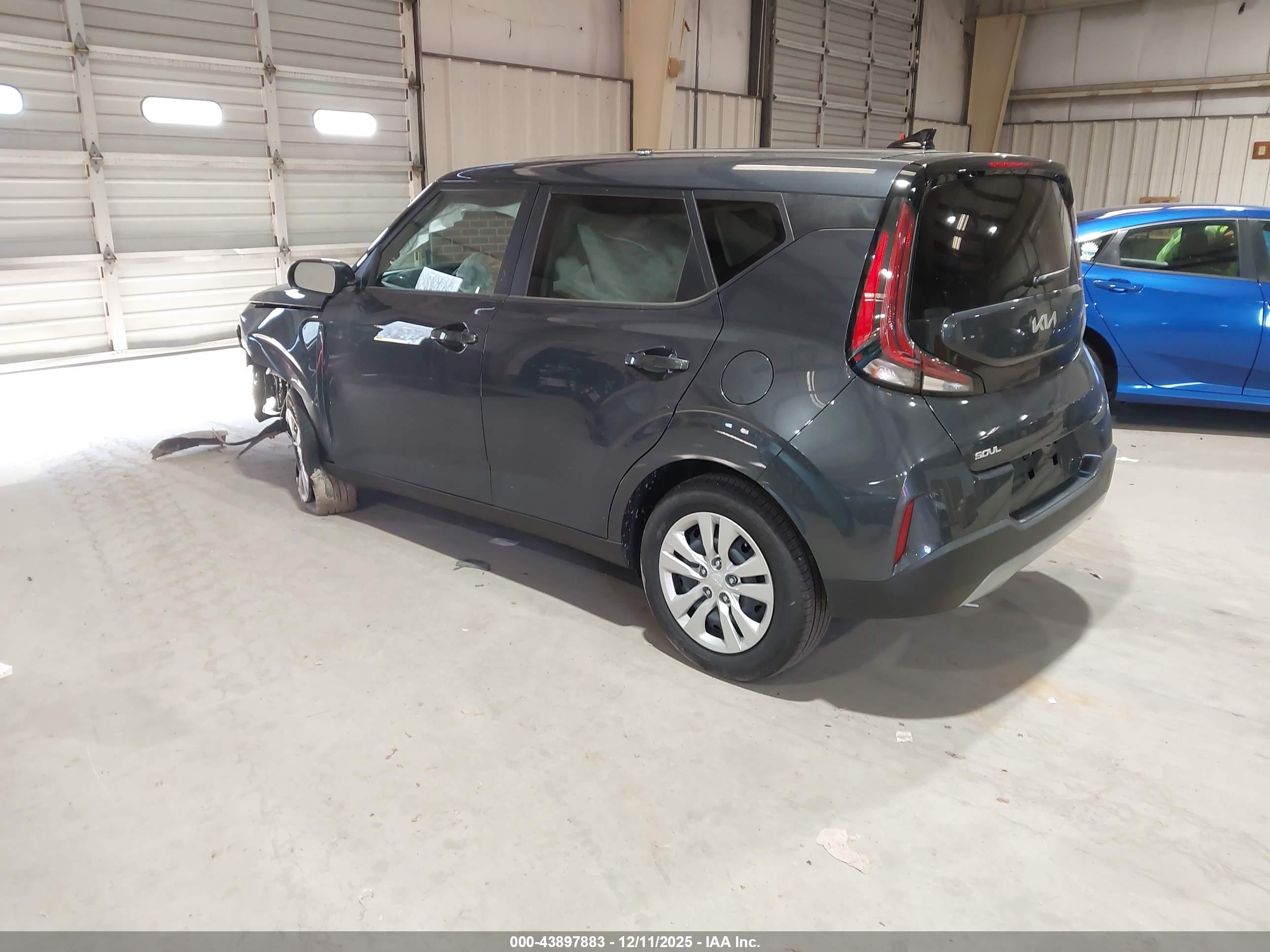 KIA SOUL image 3