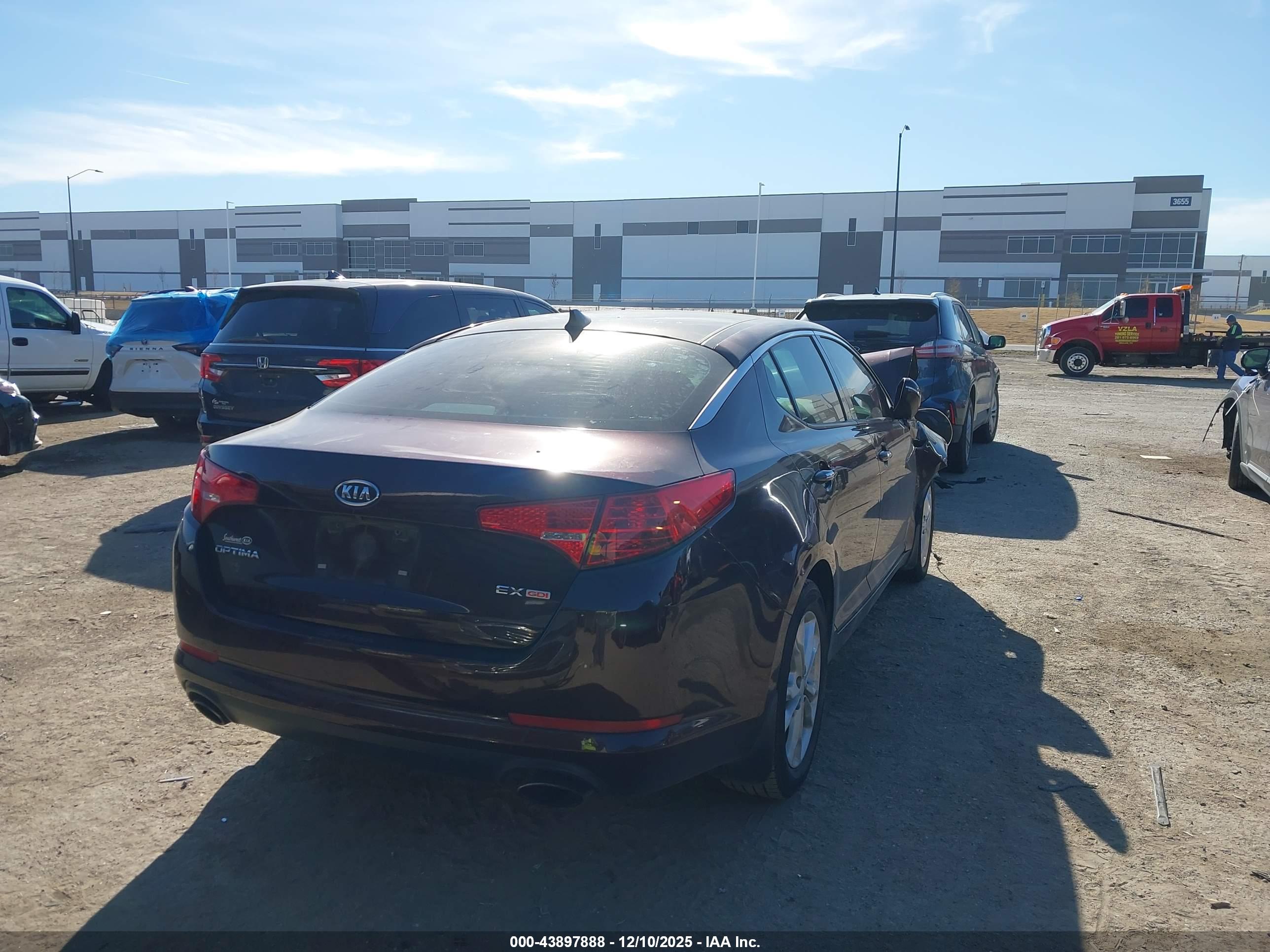 KIA OPTIMA image 4