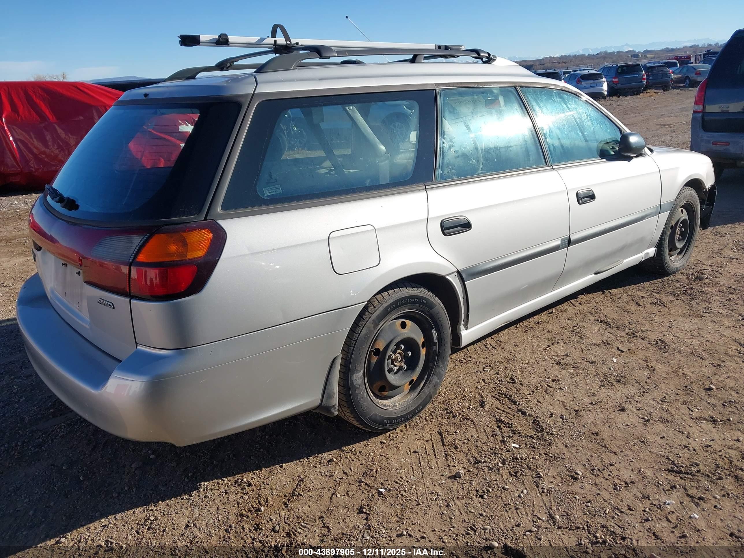 SUBARU LEGACY image 4