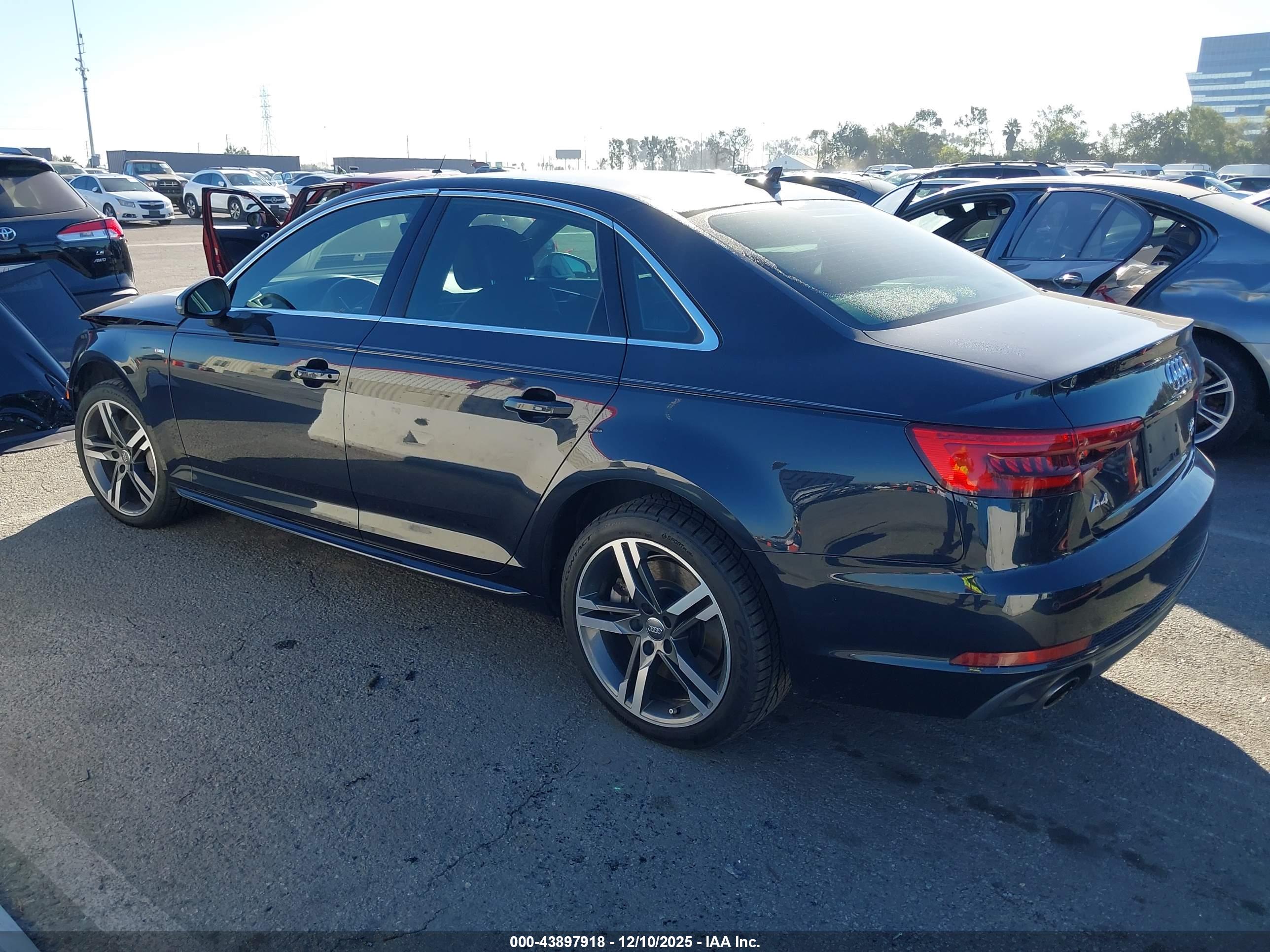 AUDI A4 image 3