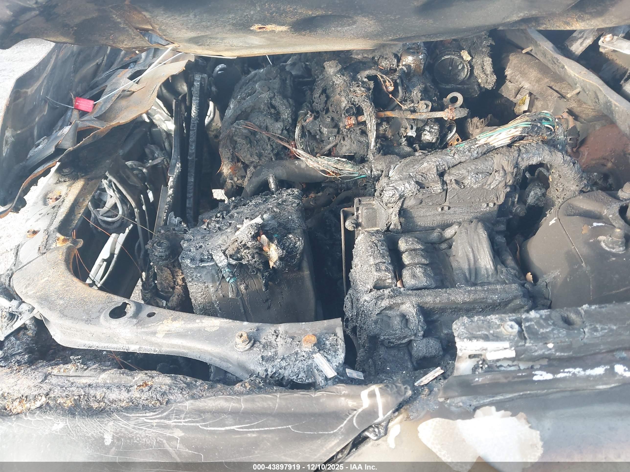 HYUNDAI SONATA image 10