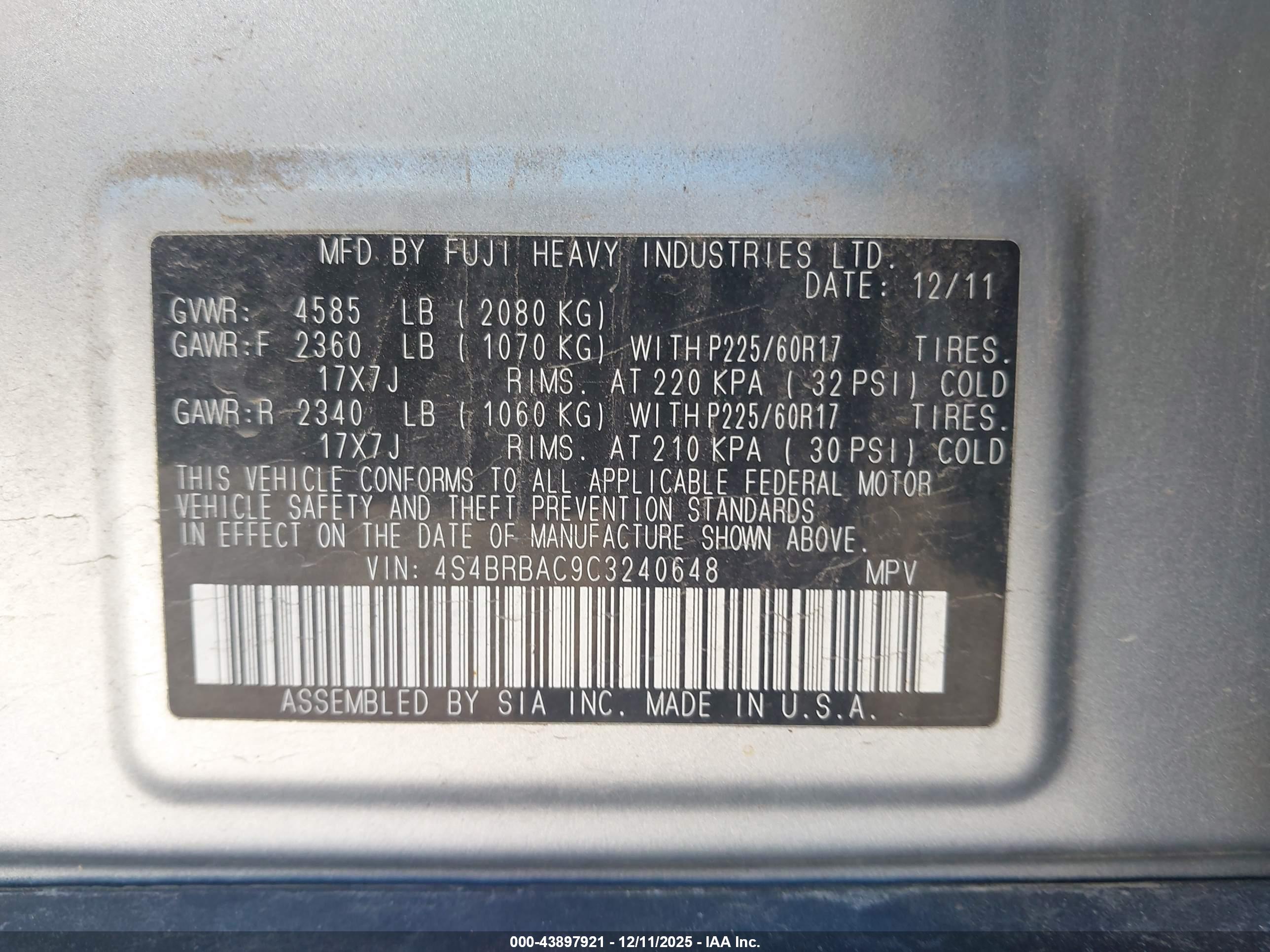 SUBARU OUTBACK image 9