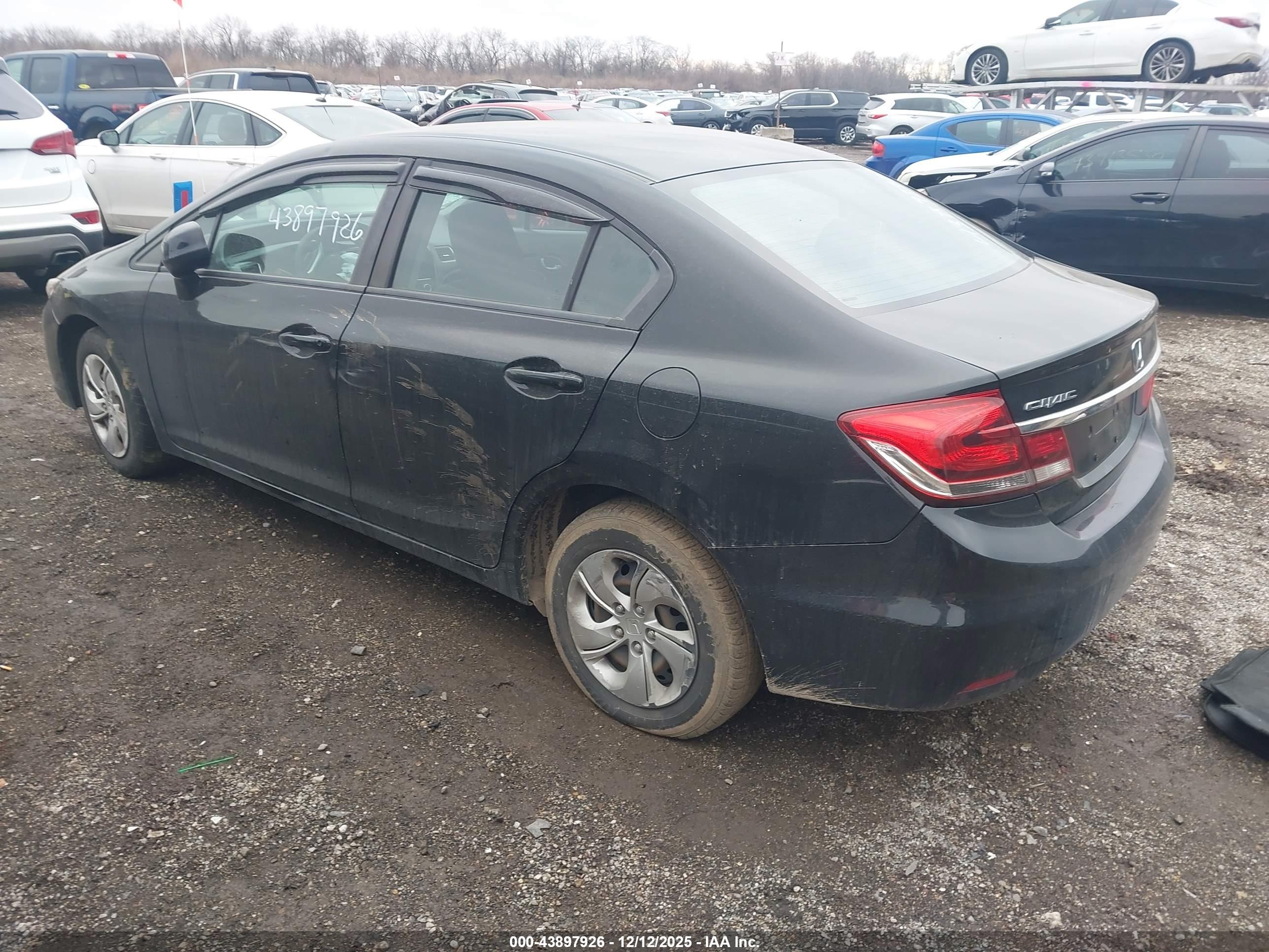 HONDA CIVIC image 3