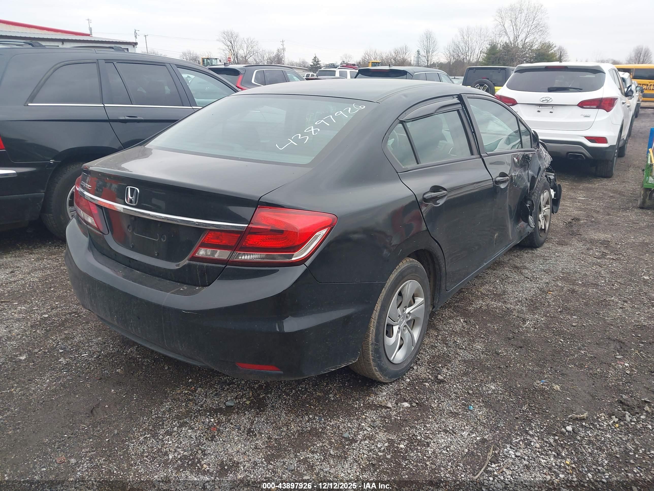 HONDA CIVIC image 4