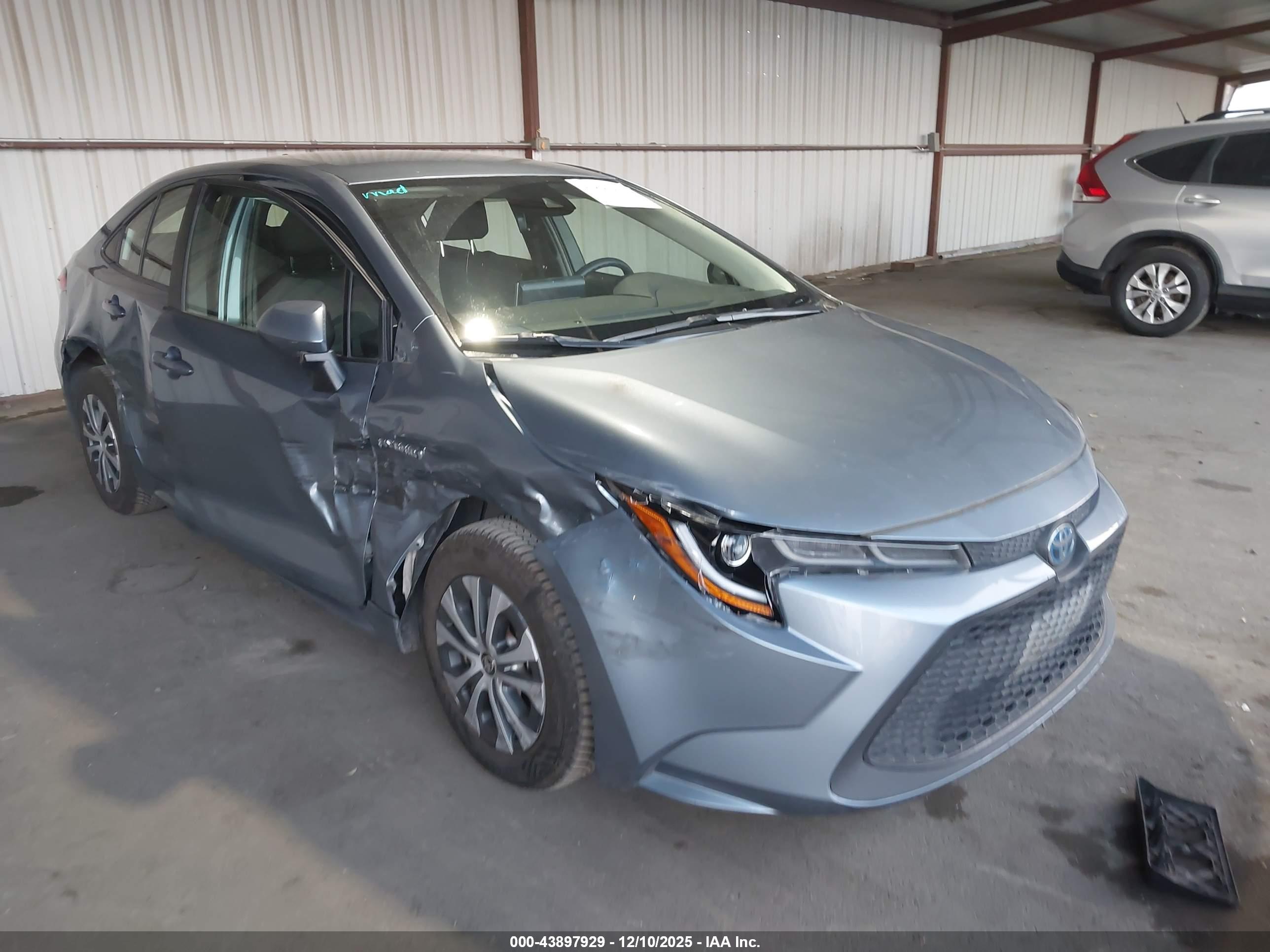 TOYOTA COROLLA image 6