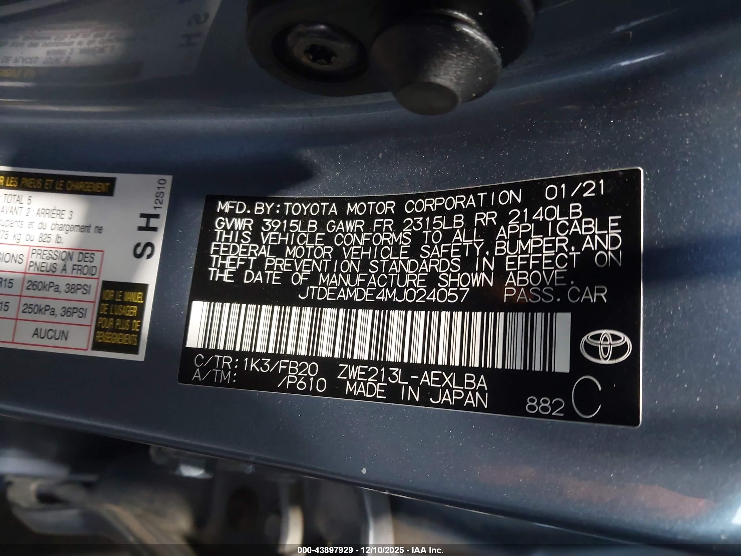 TOYOTA COROLLA image 9