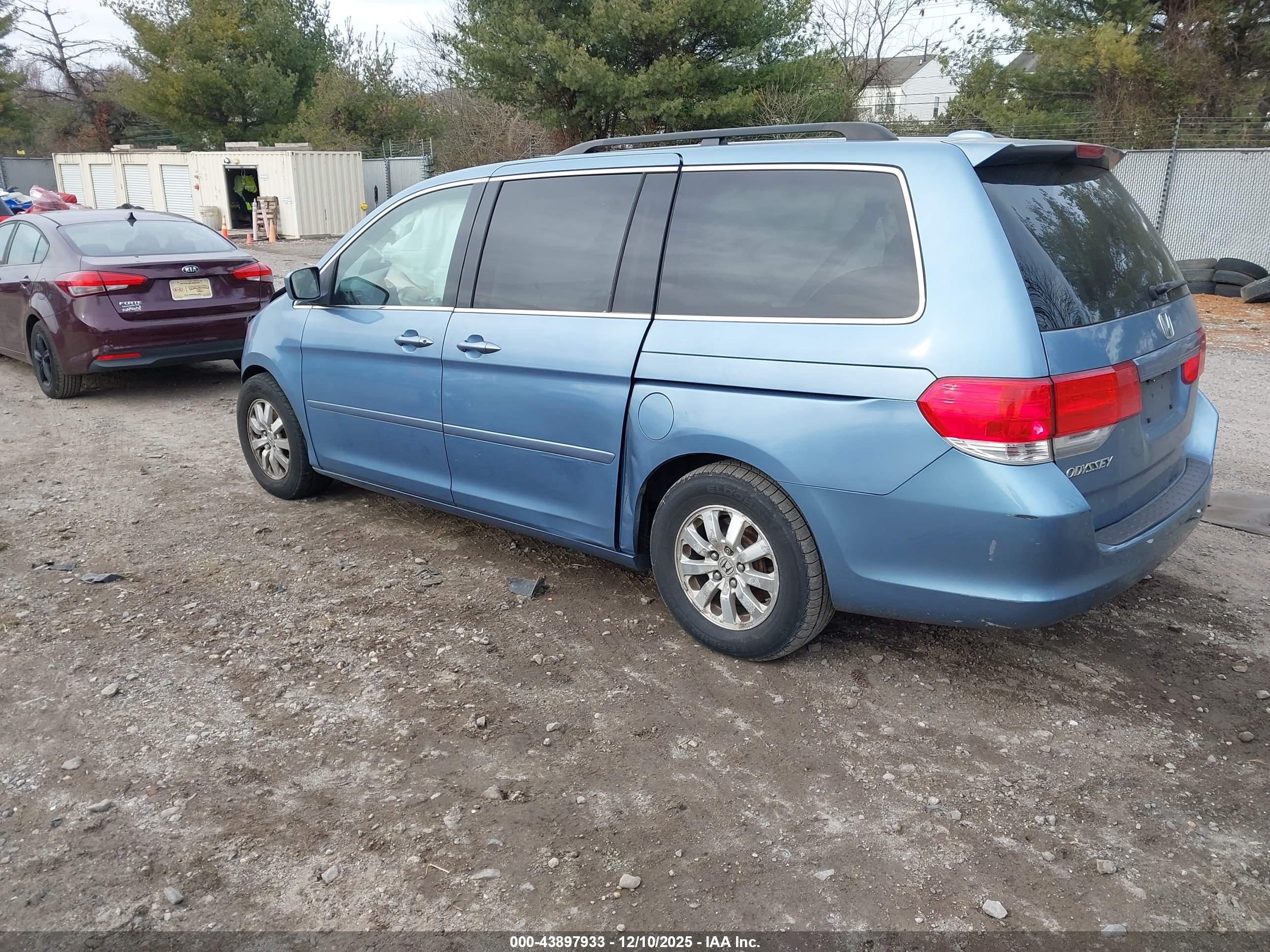 HONDA ODYSSEY image 3