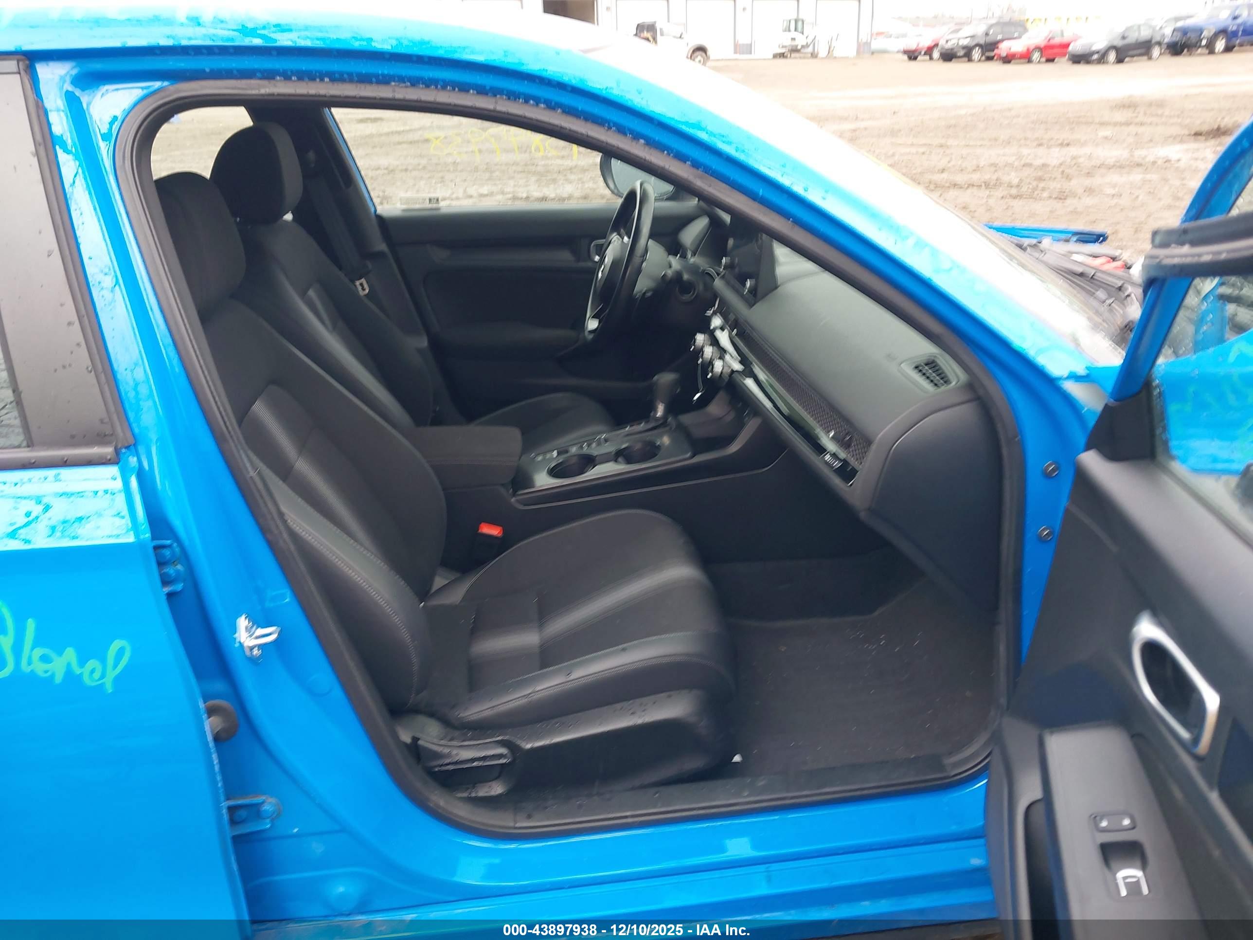 HONDA CIVIC image 5