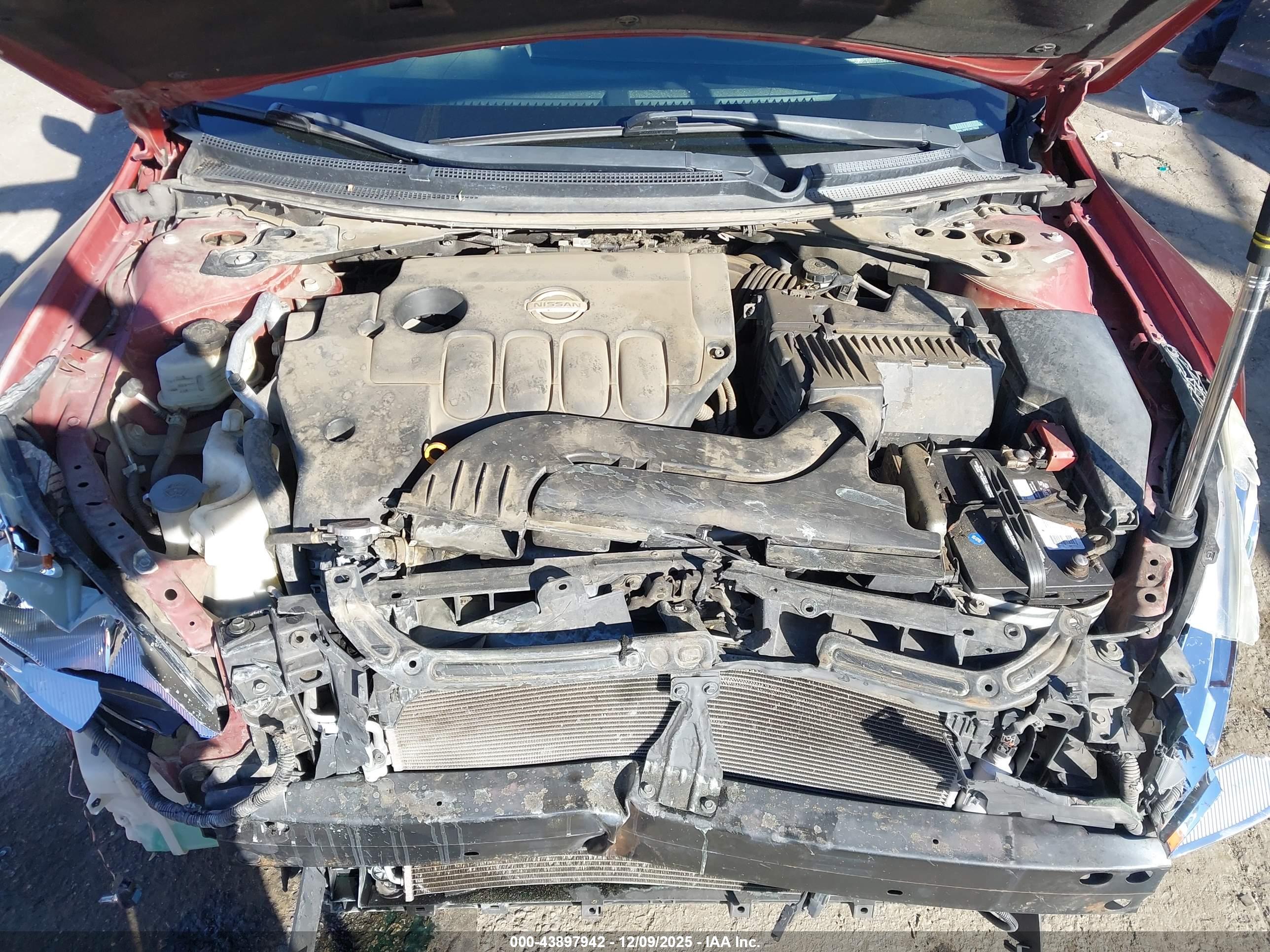 NISSAN ALTIMA image 10