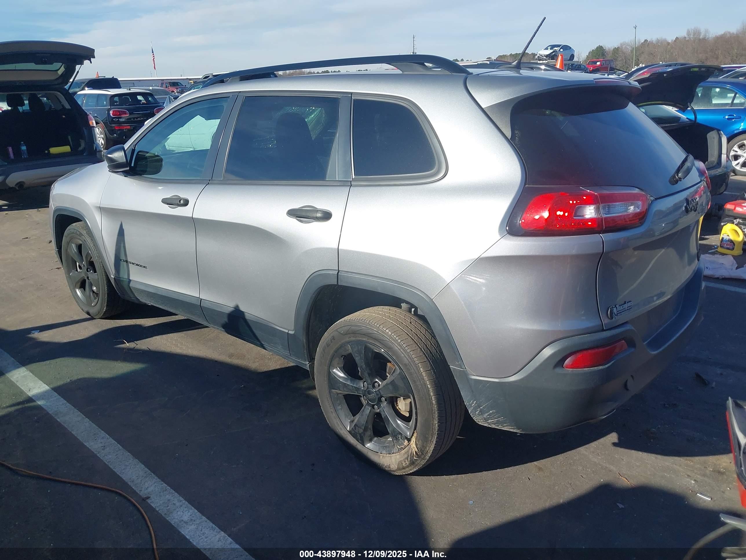 JEEP CHEROKEE image 3