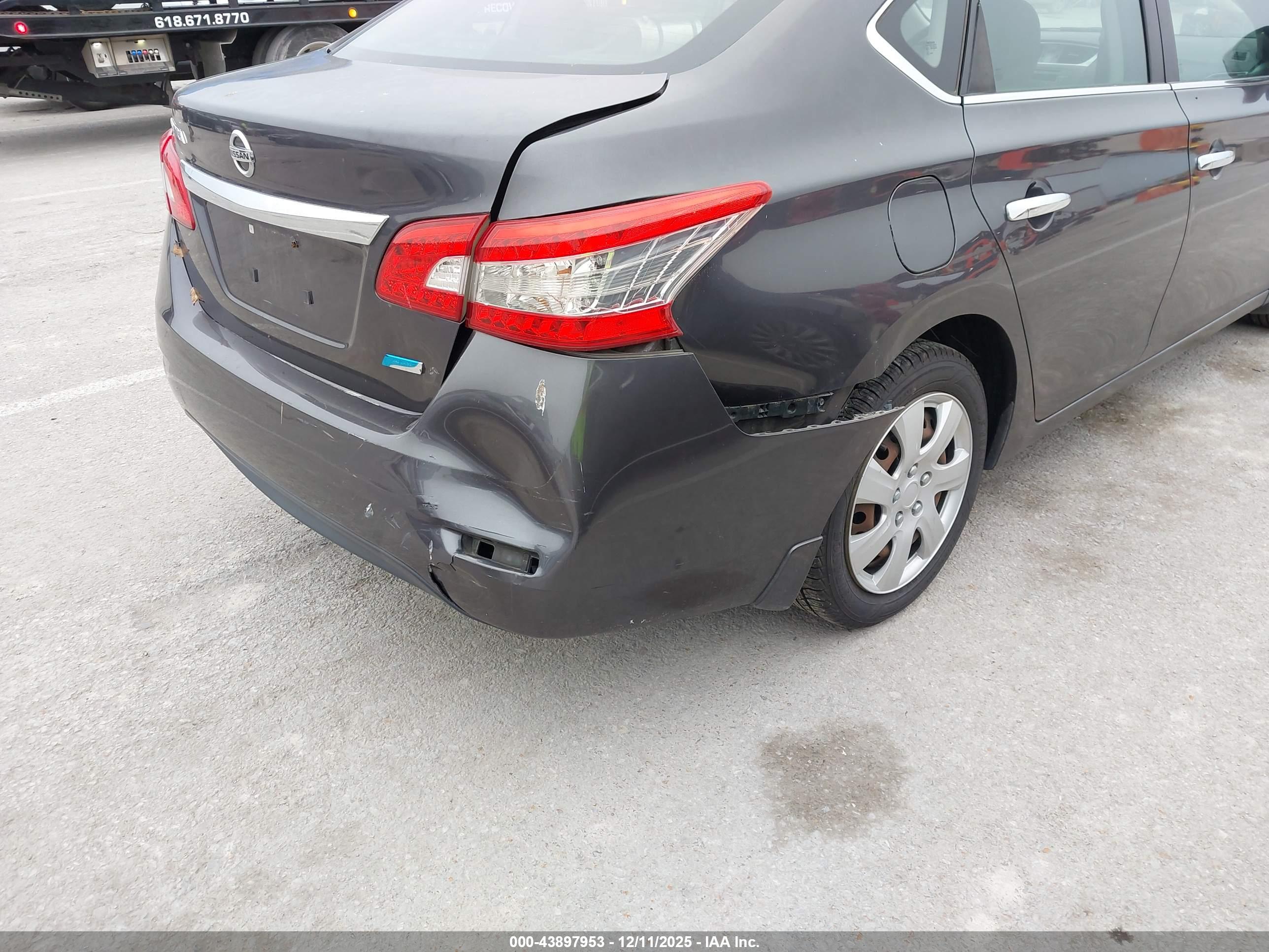 NISSAN SENTRA image 6