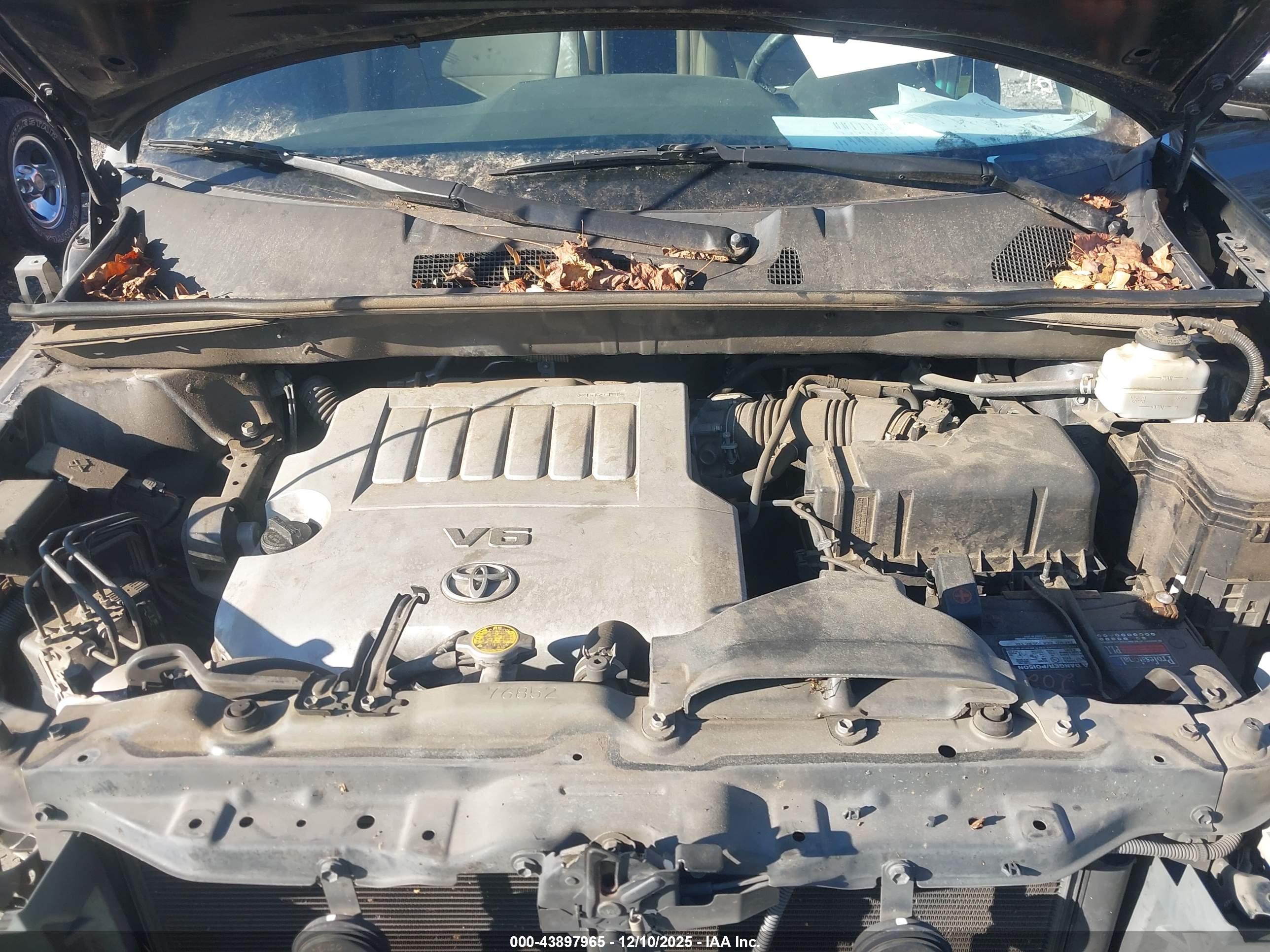 TOYOTA HIGHLANDER image 10
