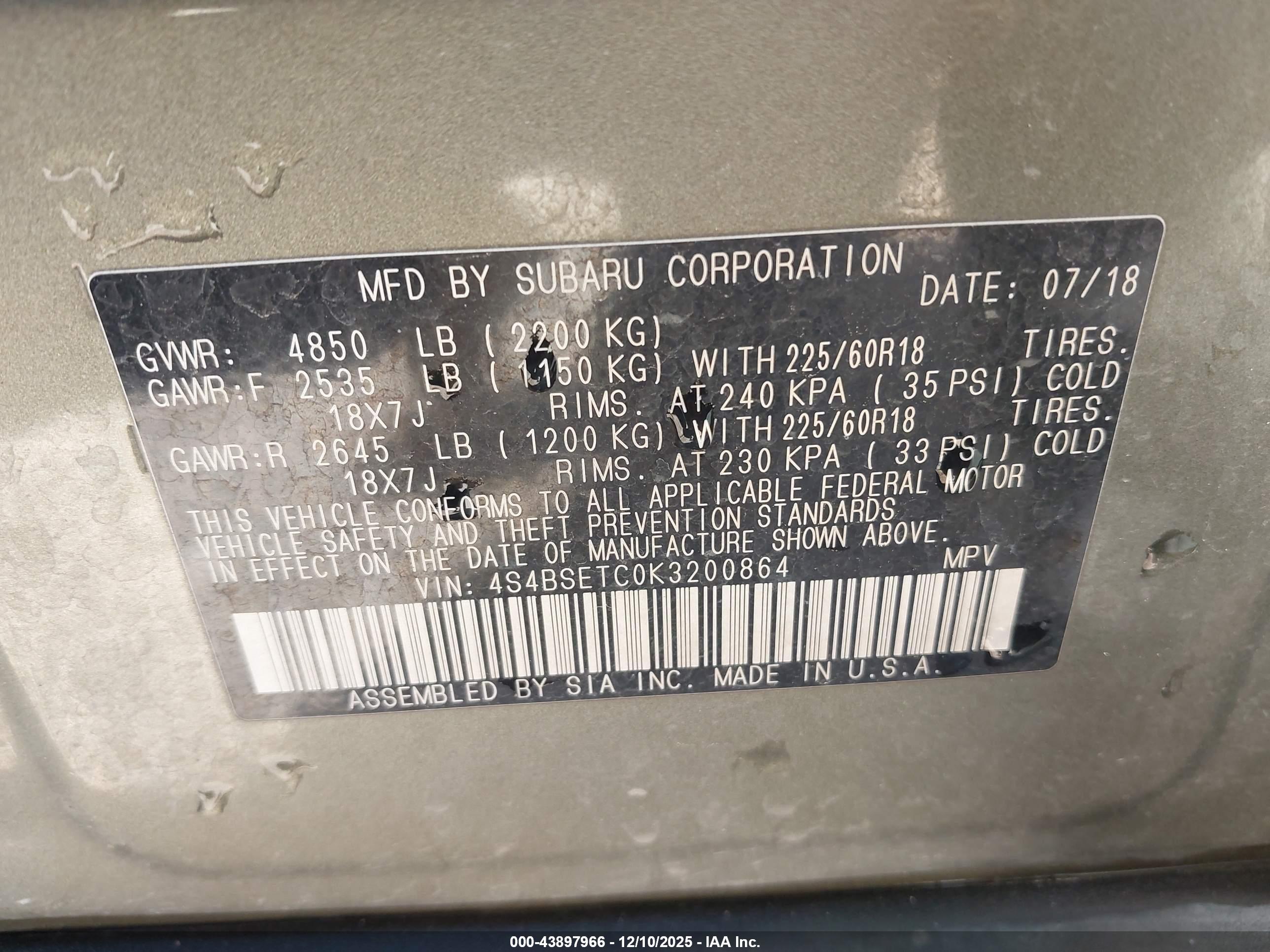 SUBARU OUTBACK image 9