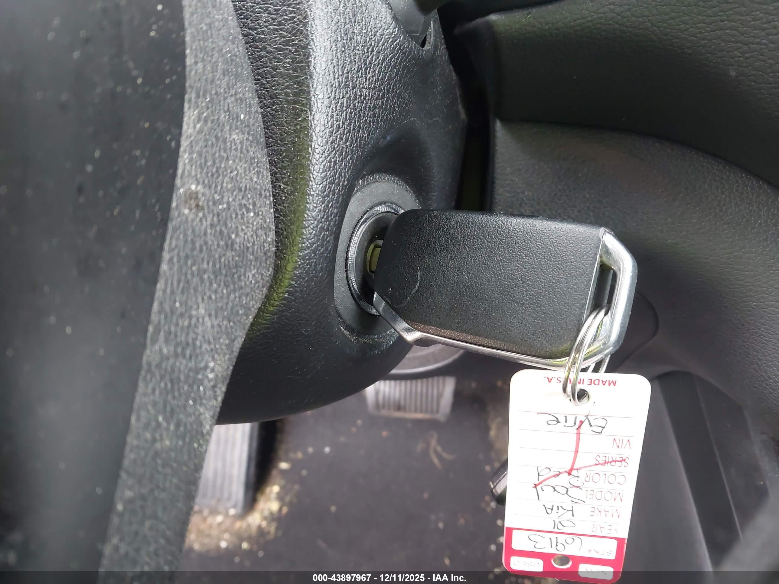 KIA SOUL image 11