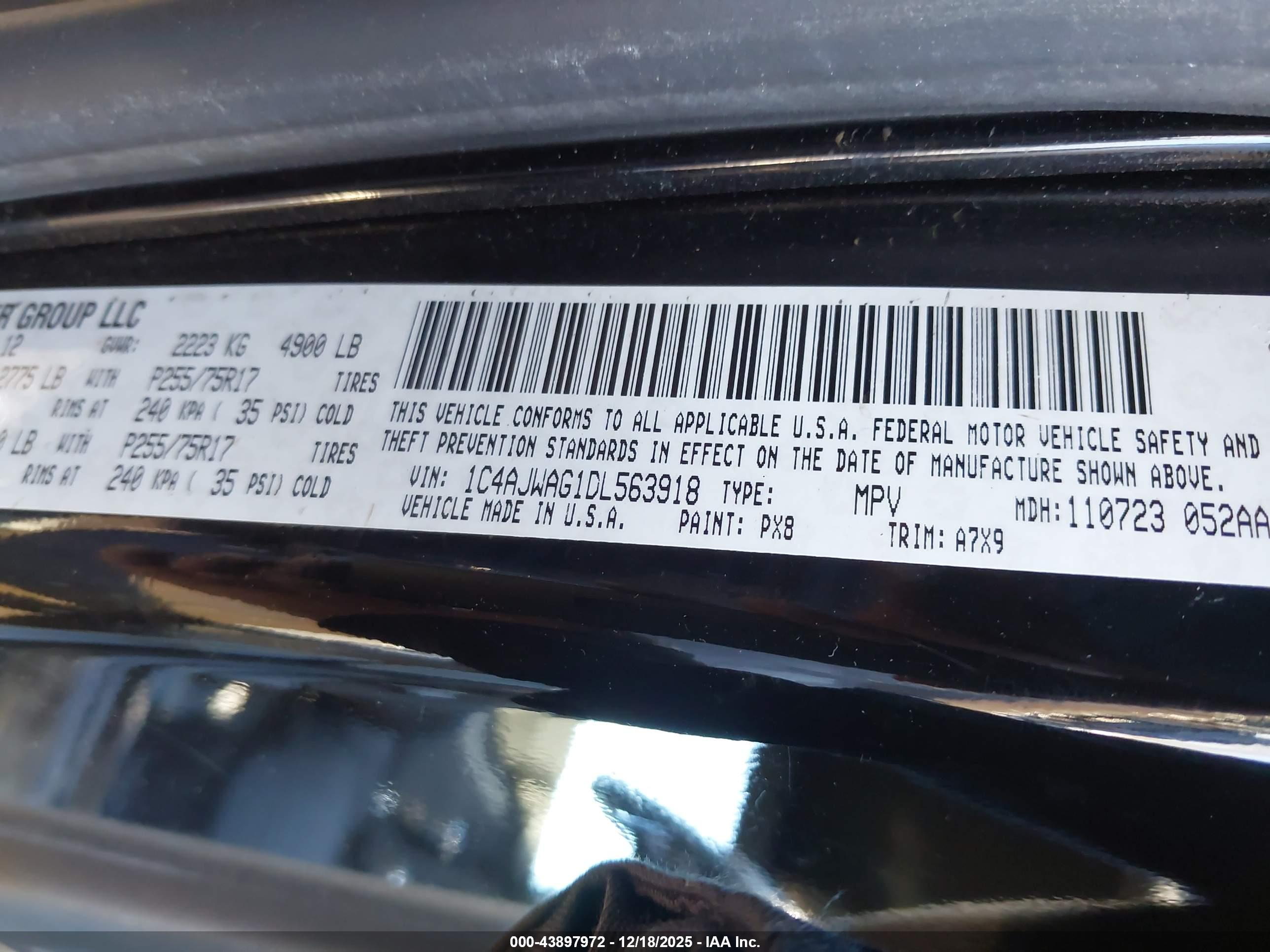 JEEP WRANGLER image 9