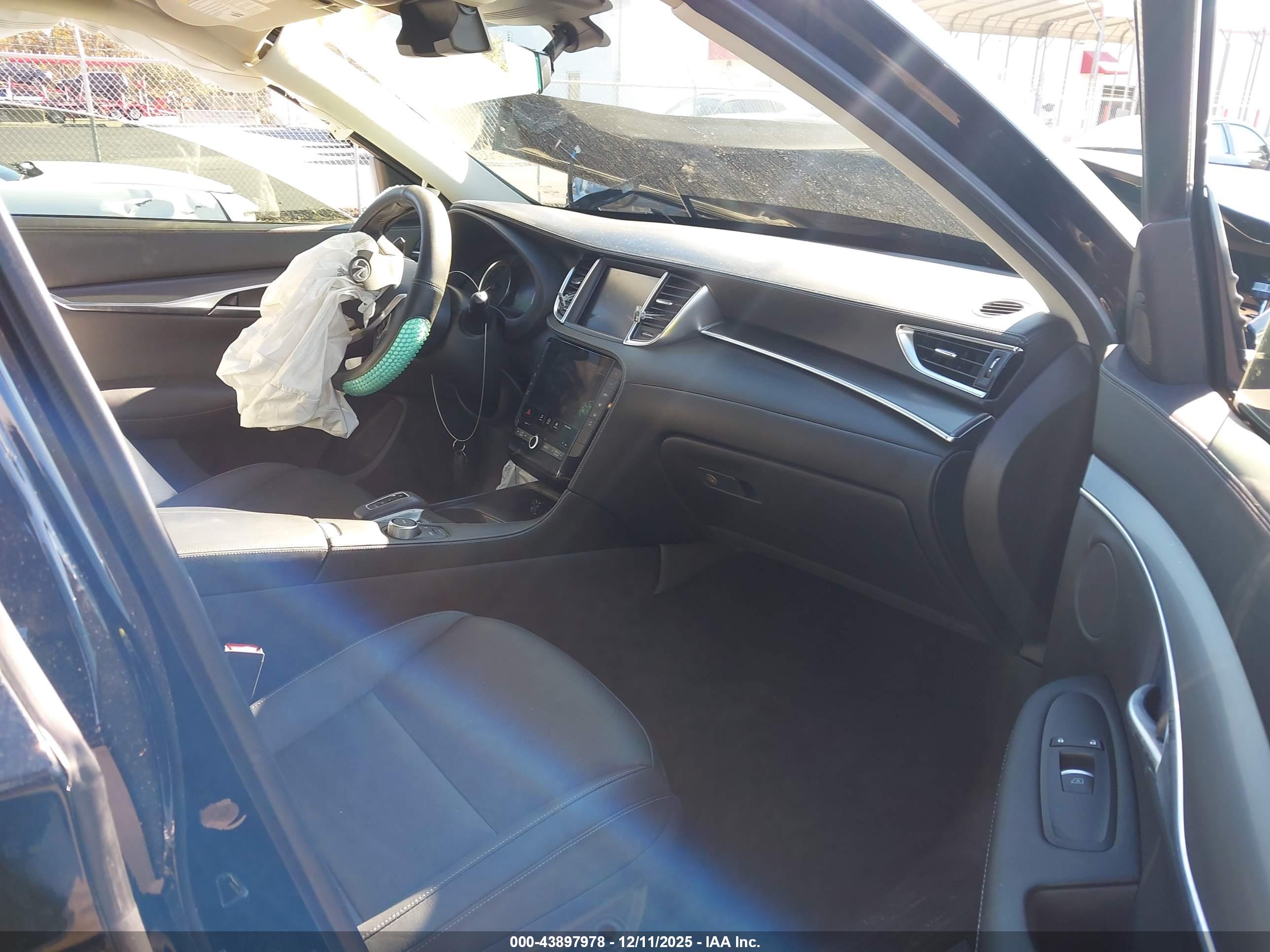 INFINITI QX50 image 5
