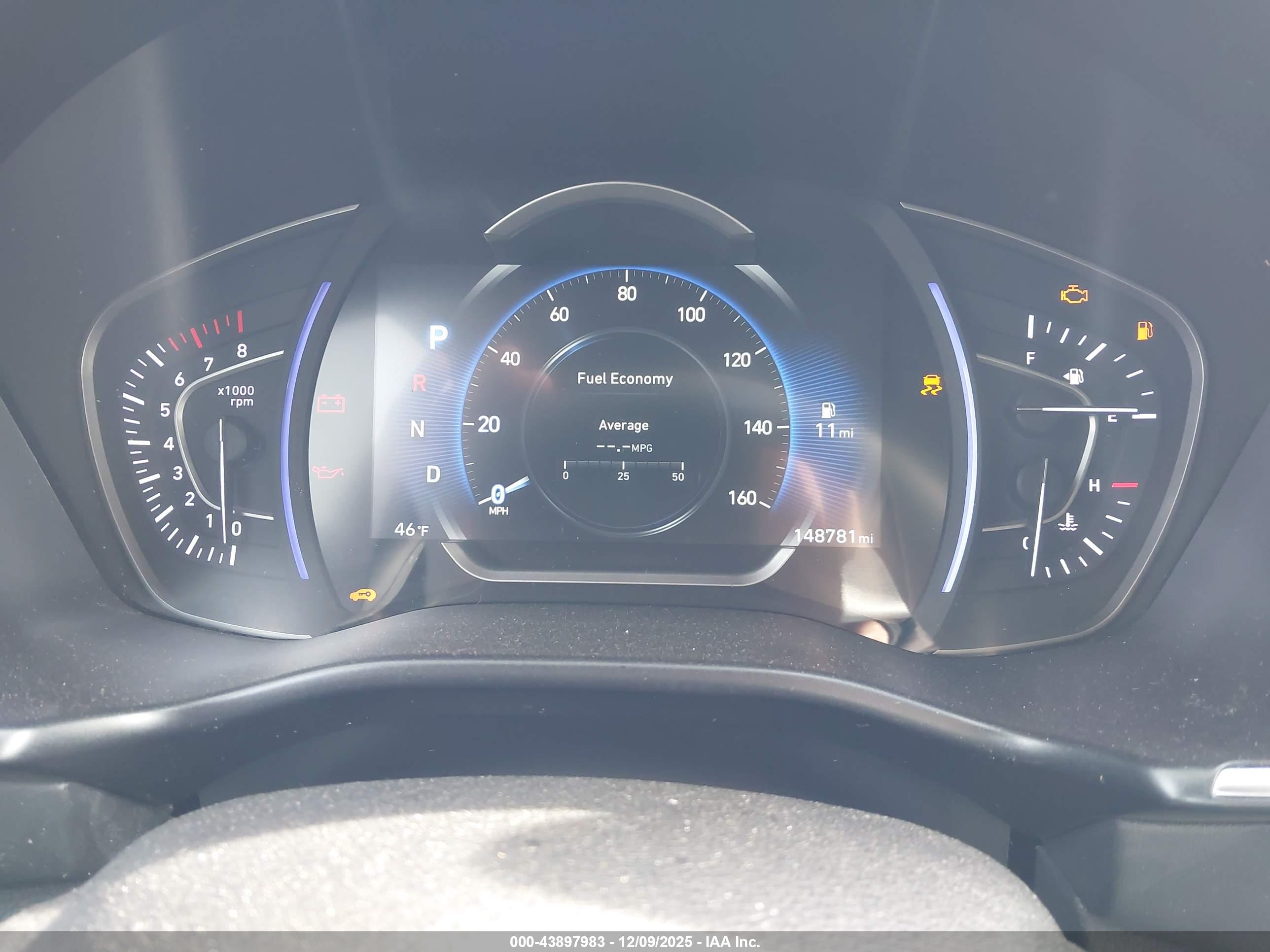 HYUNDAI SANTA image 7