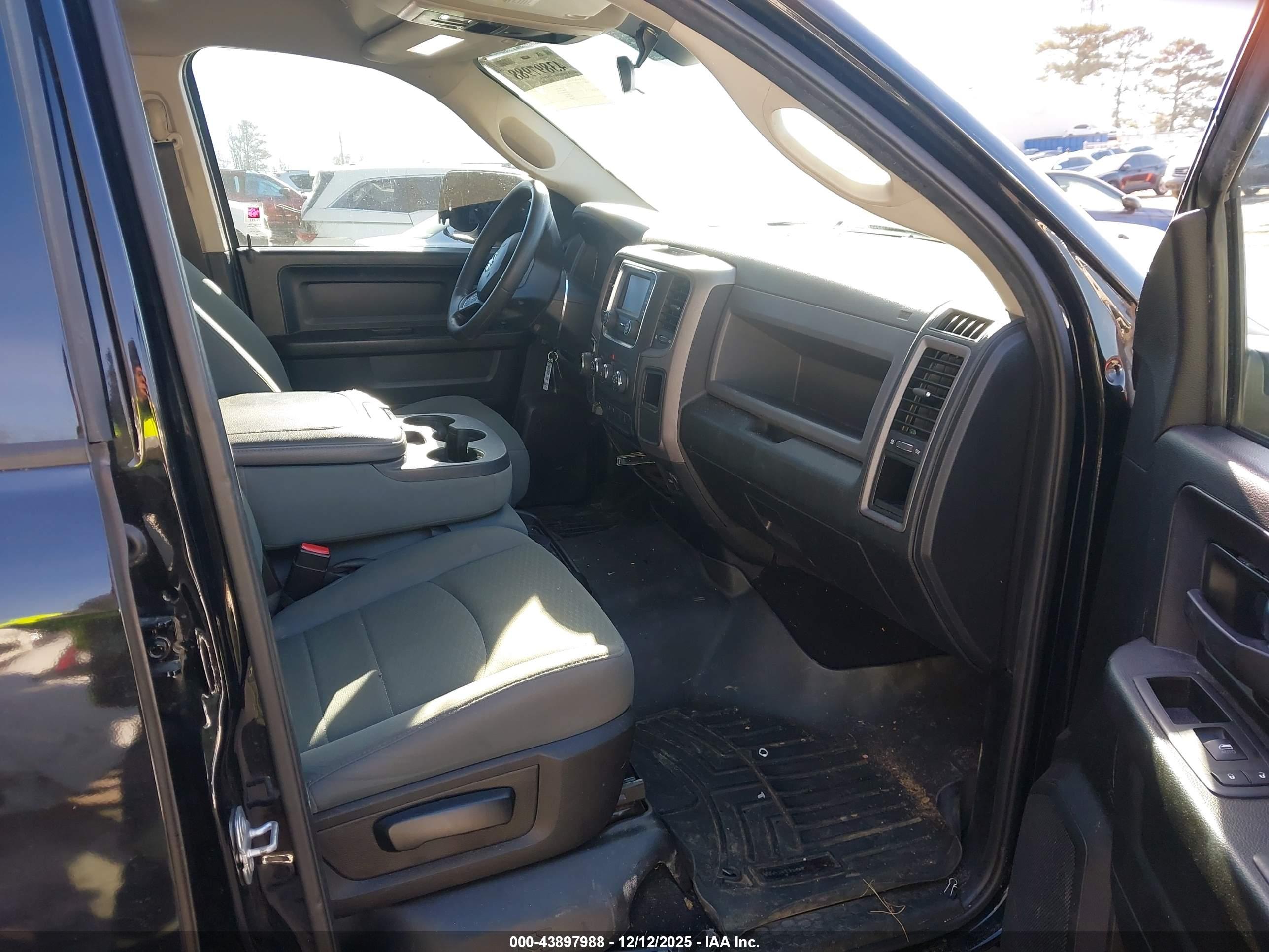 RAM 1500 image 5