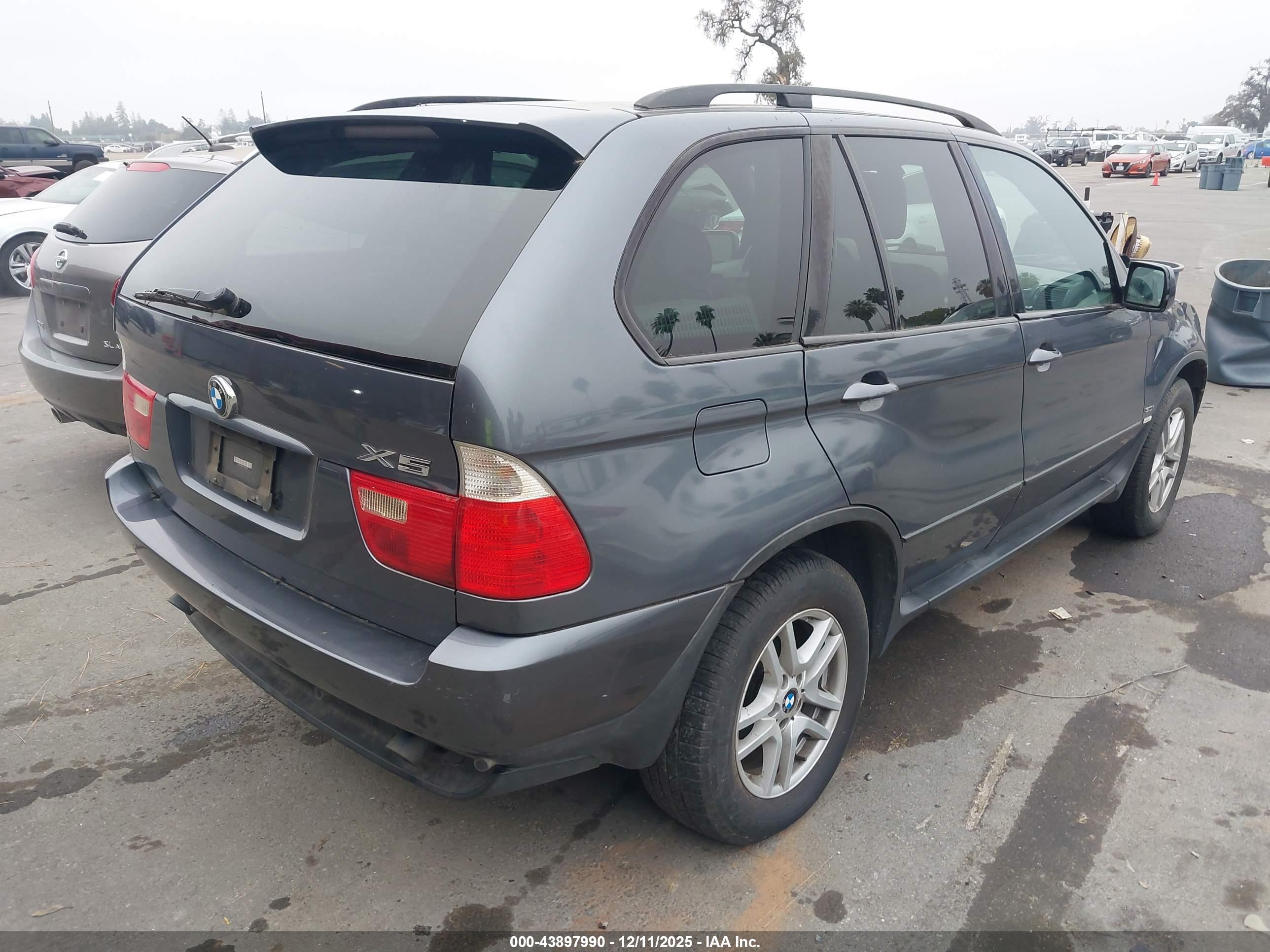 BMW X5 image 4