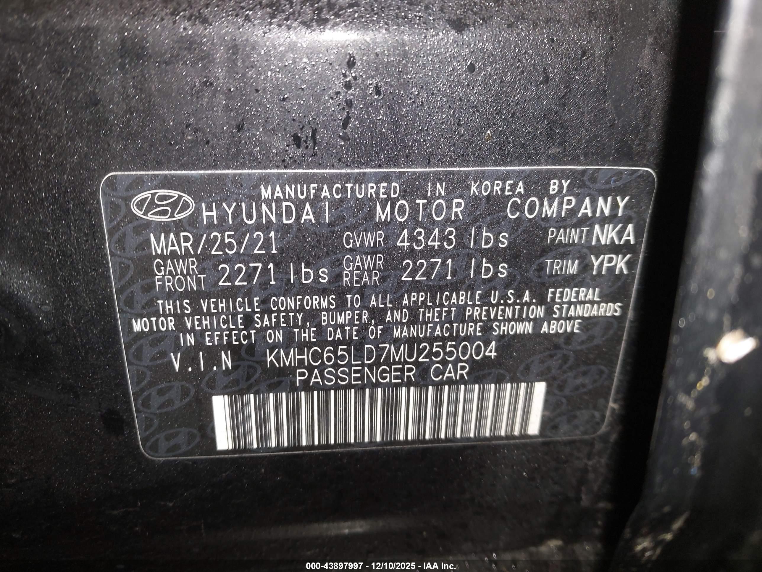 HYUNDAI IONIQ image 9