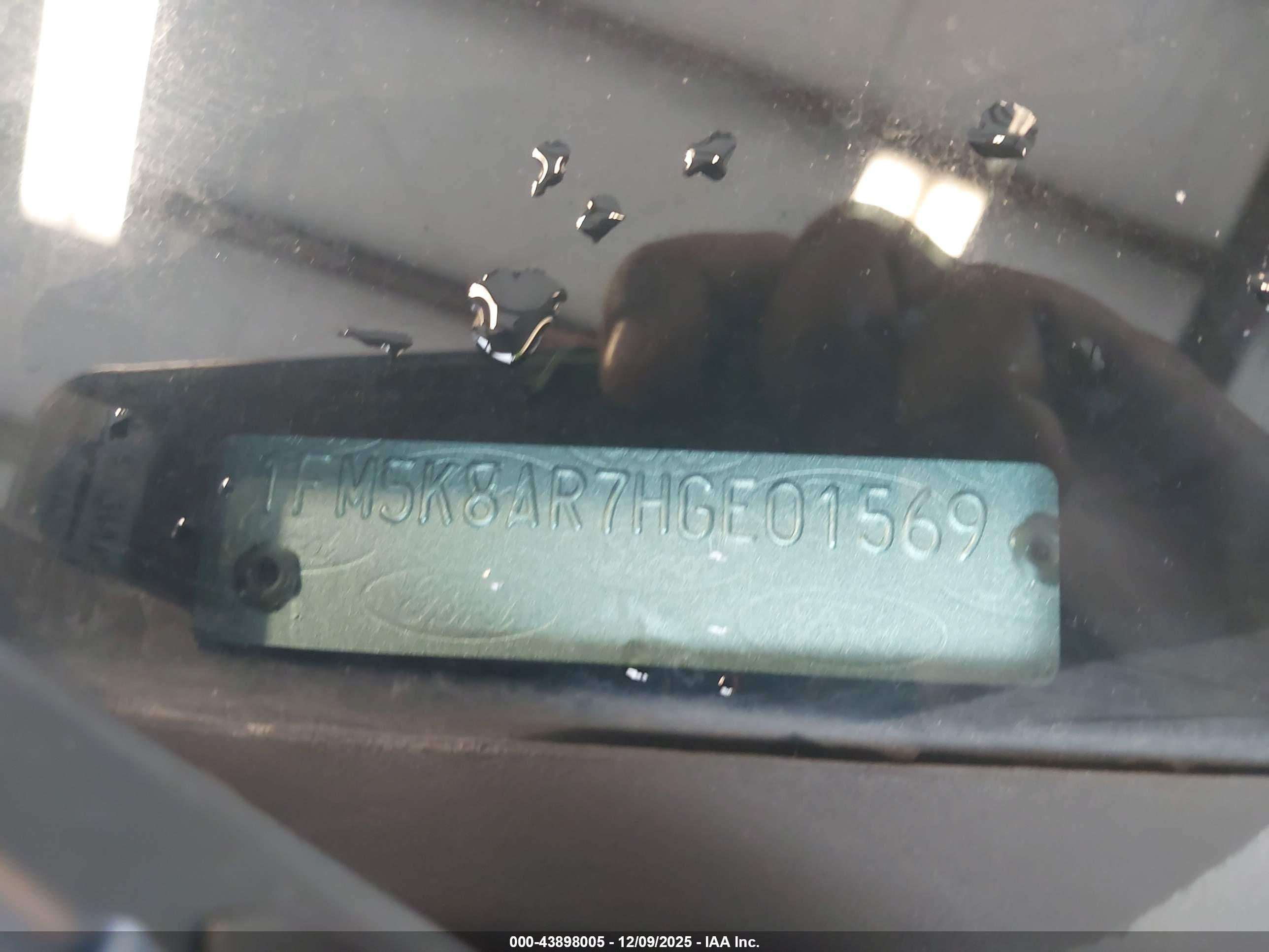 FORD UTILITY image 9