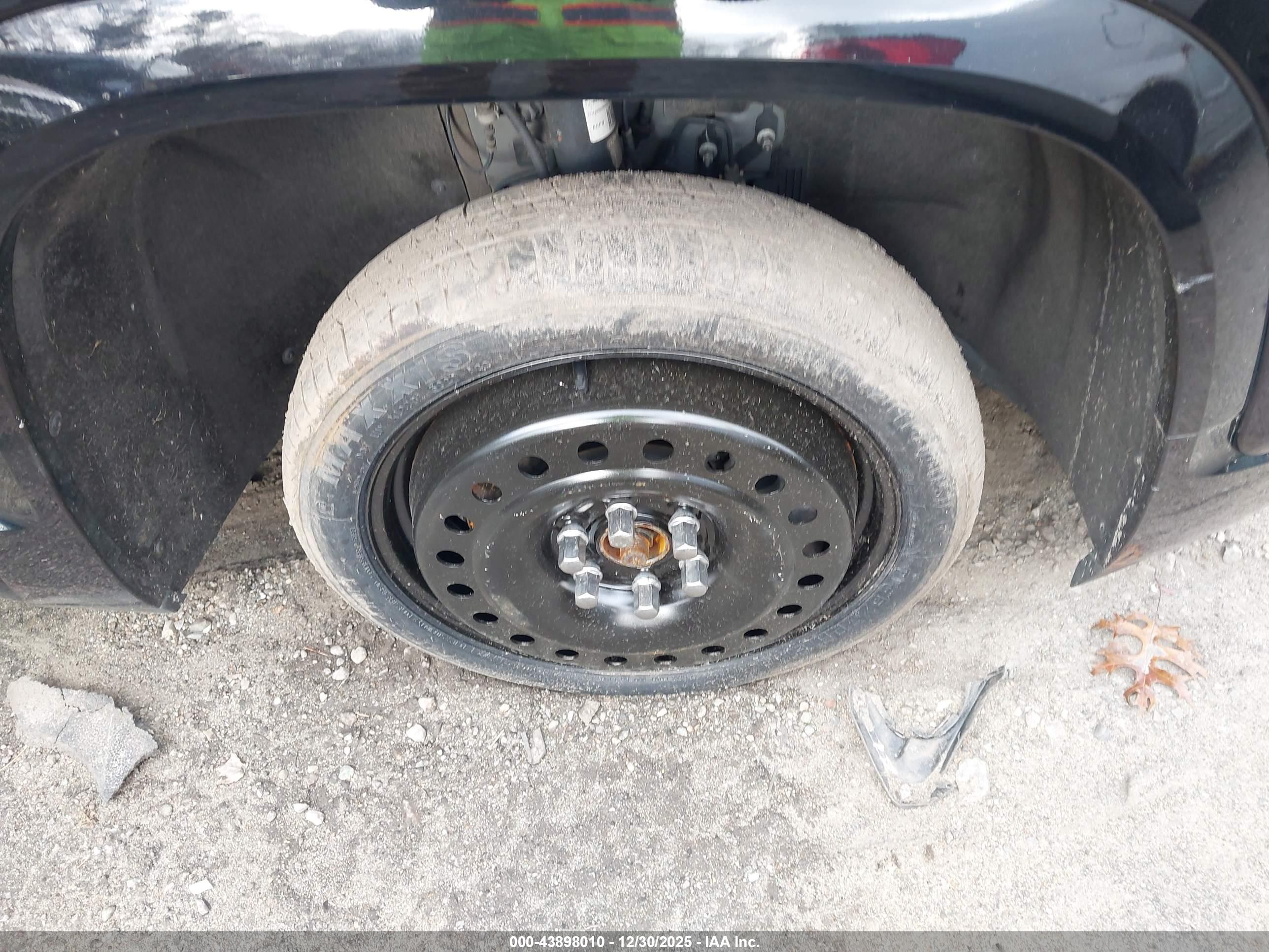 GMC ACADIA image 6