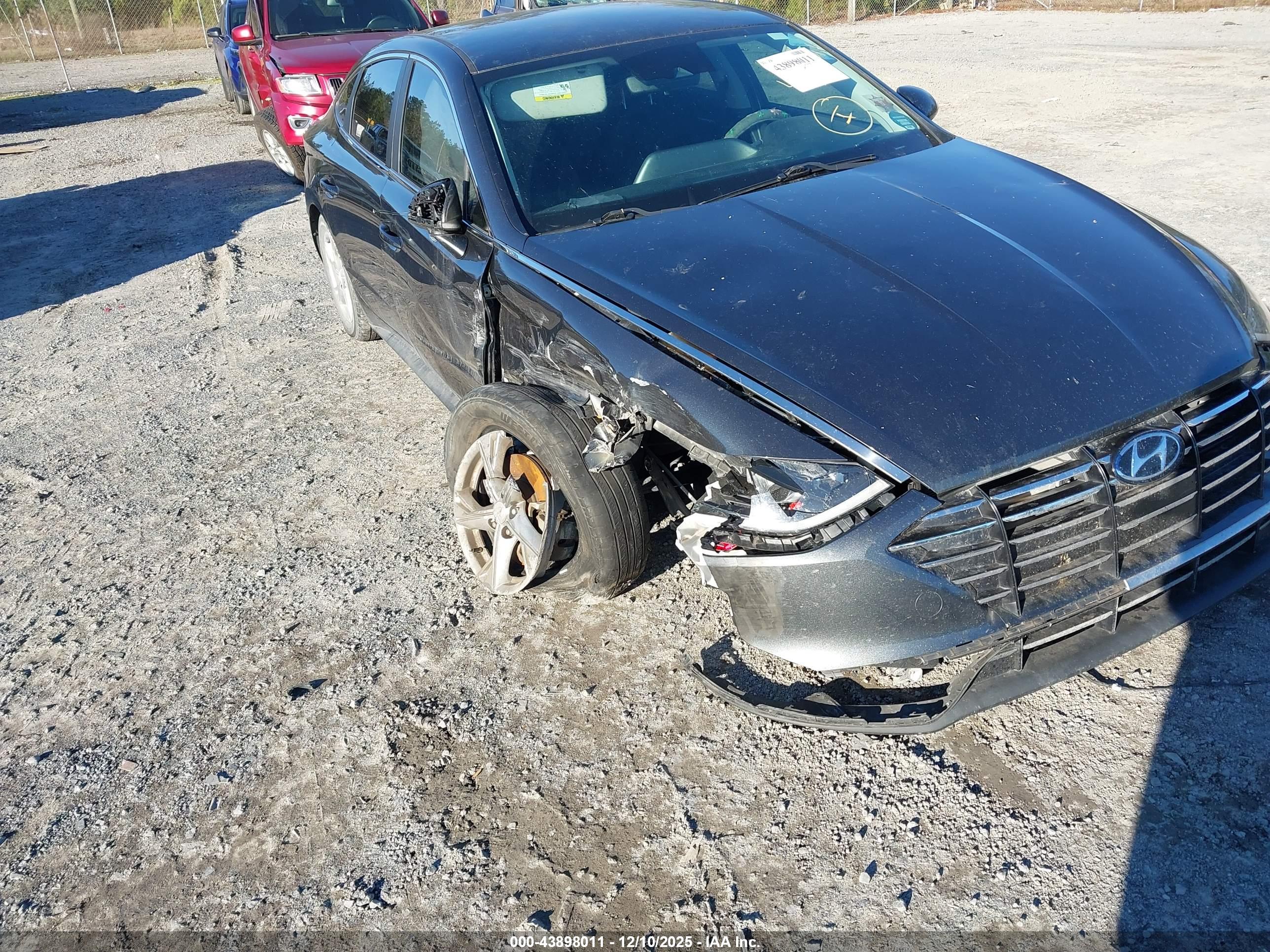 HYUNDAI SONATA image 6