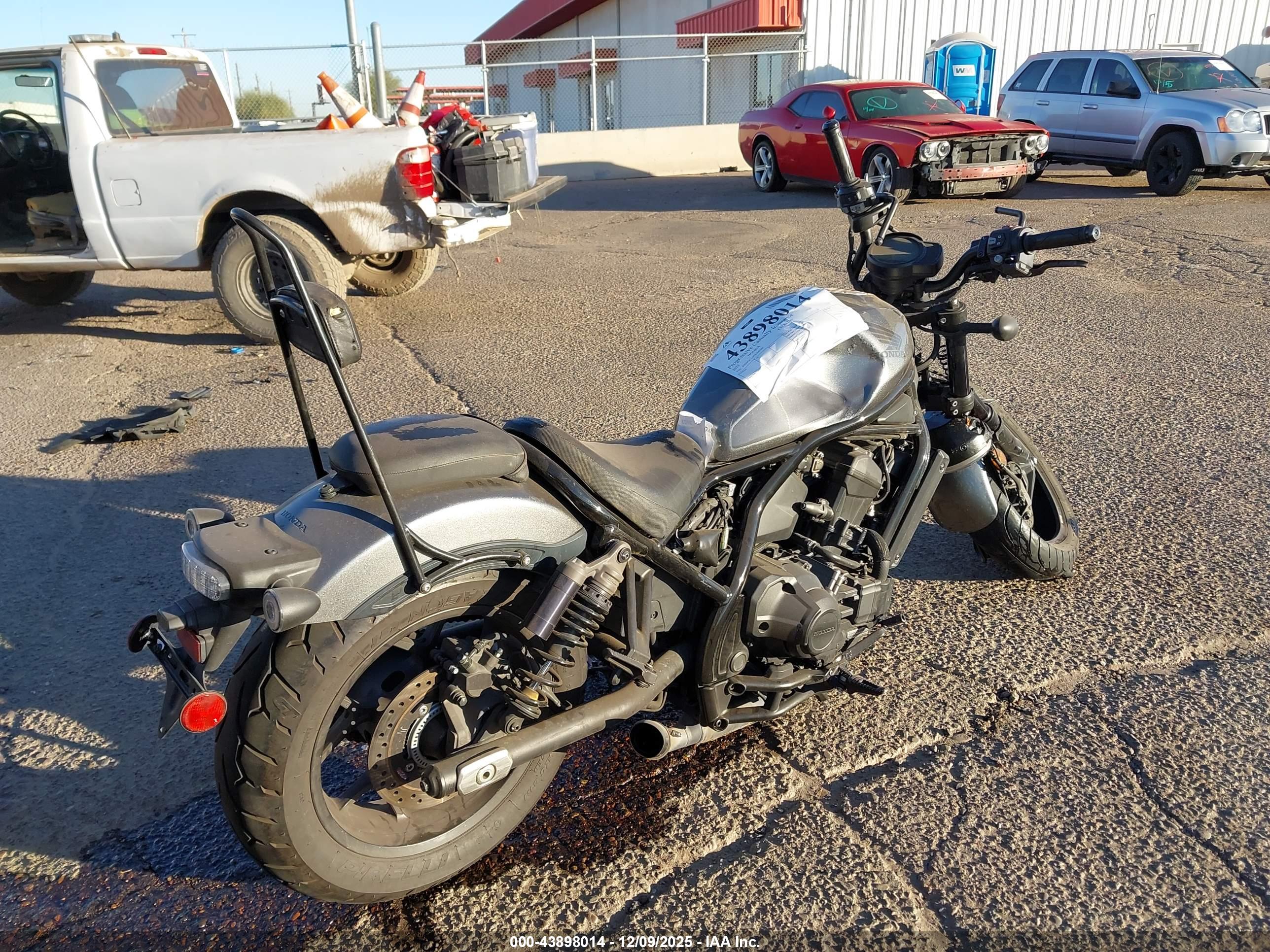 HONDA CMX1100 image 4