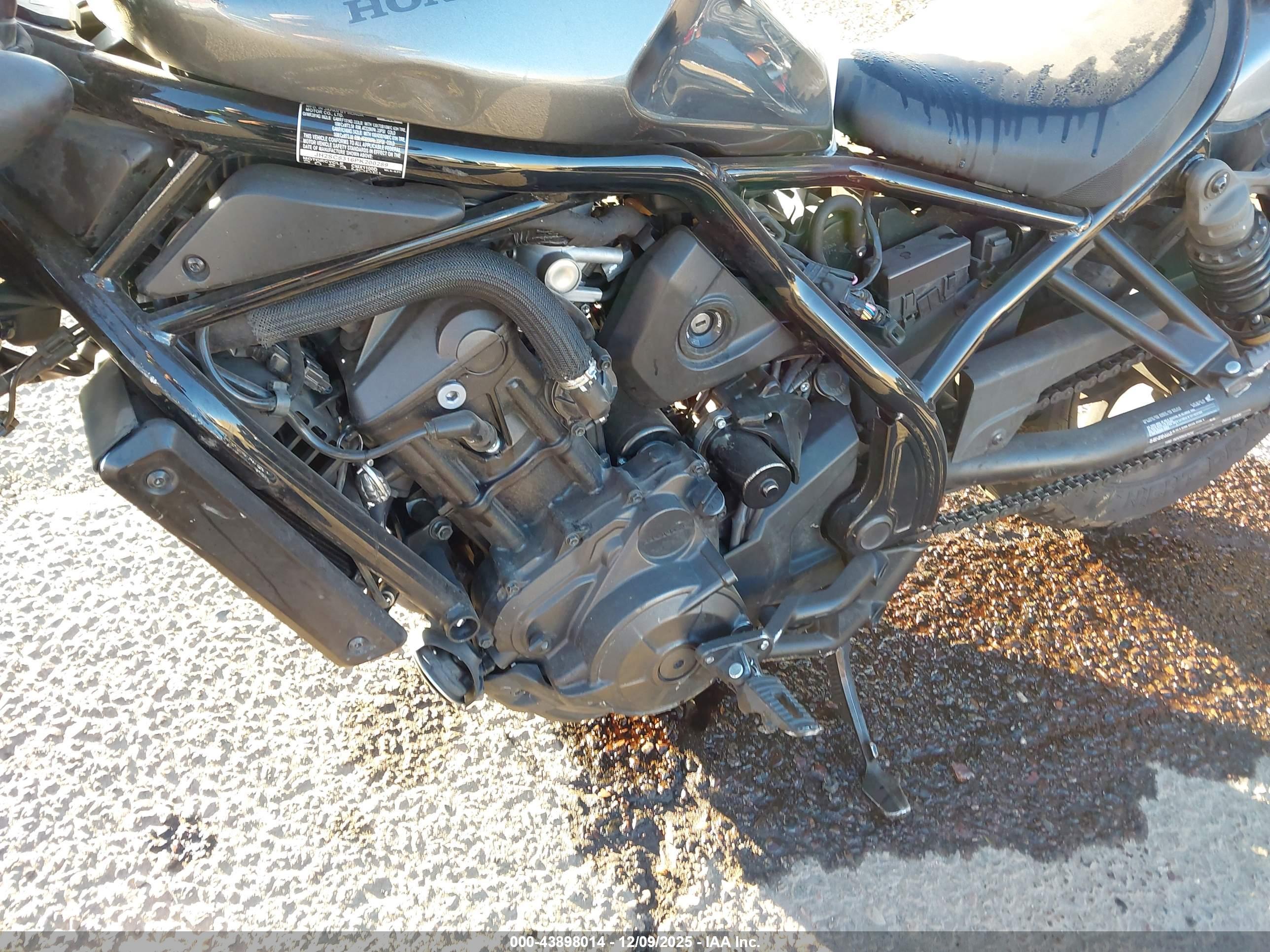 HONDA CMX1100 image 9