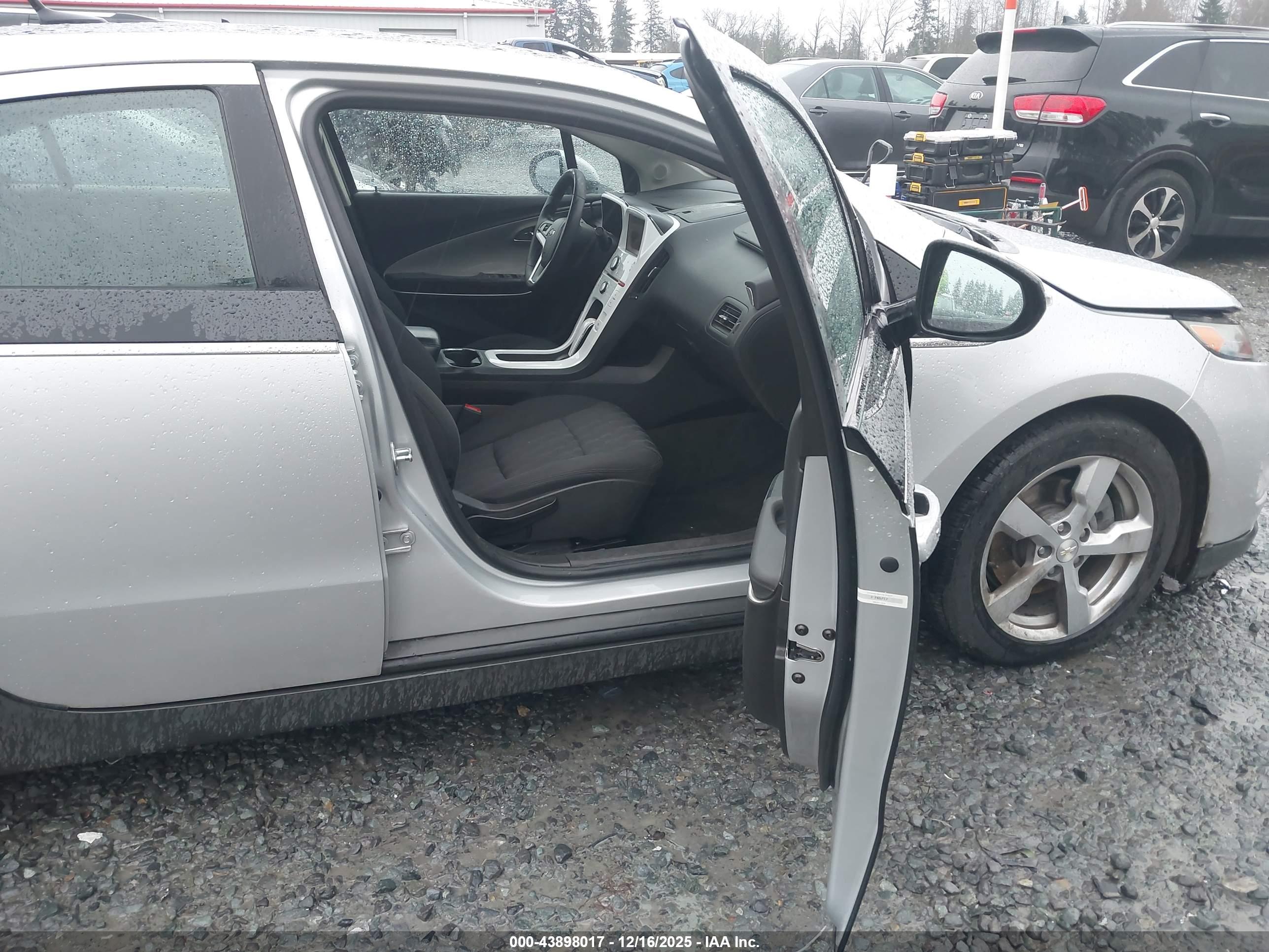 CHEVROLET VOLT image 5