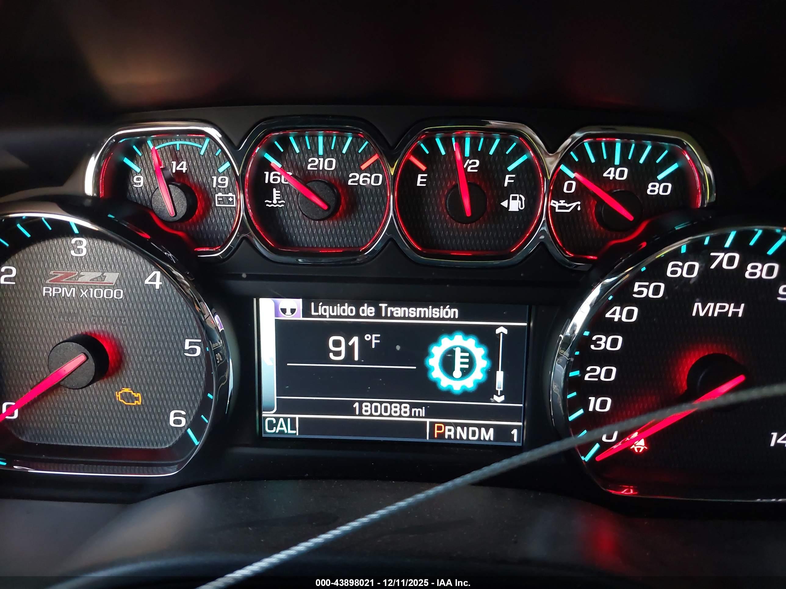 CHEVROLET SILVERADO image 7
