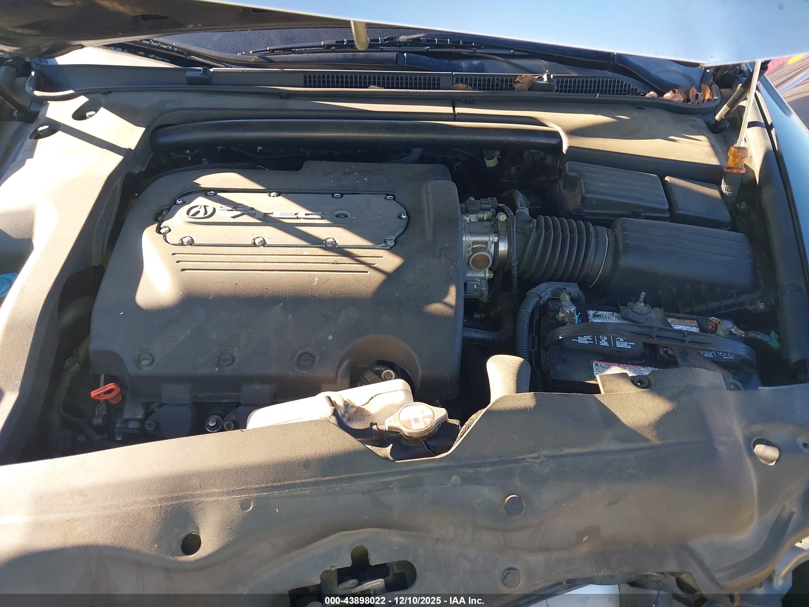ACURA TL image 10
